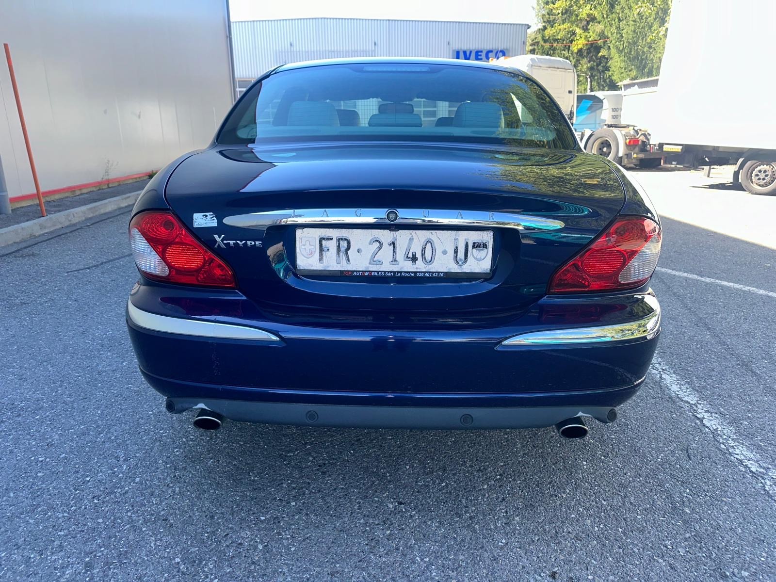 JAGUAR X-Type 2.5 V6 Traction4 Privilege-image-8