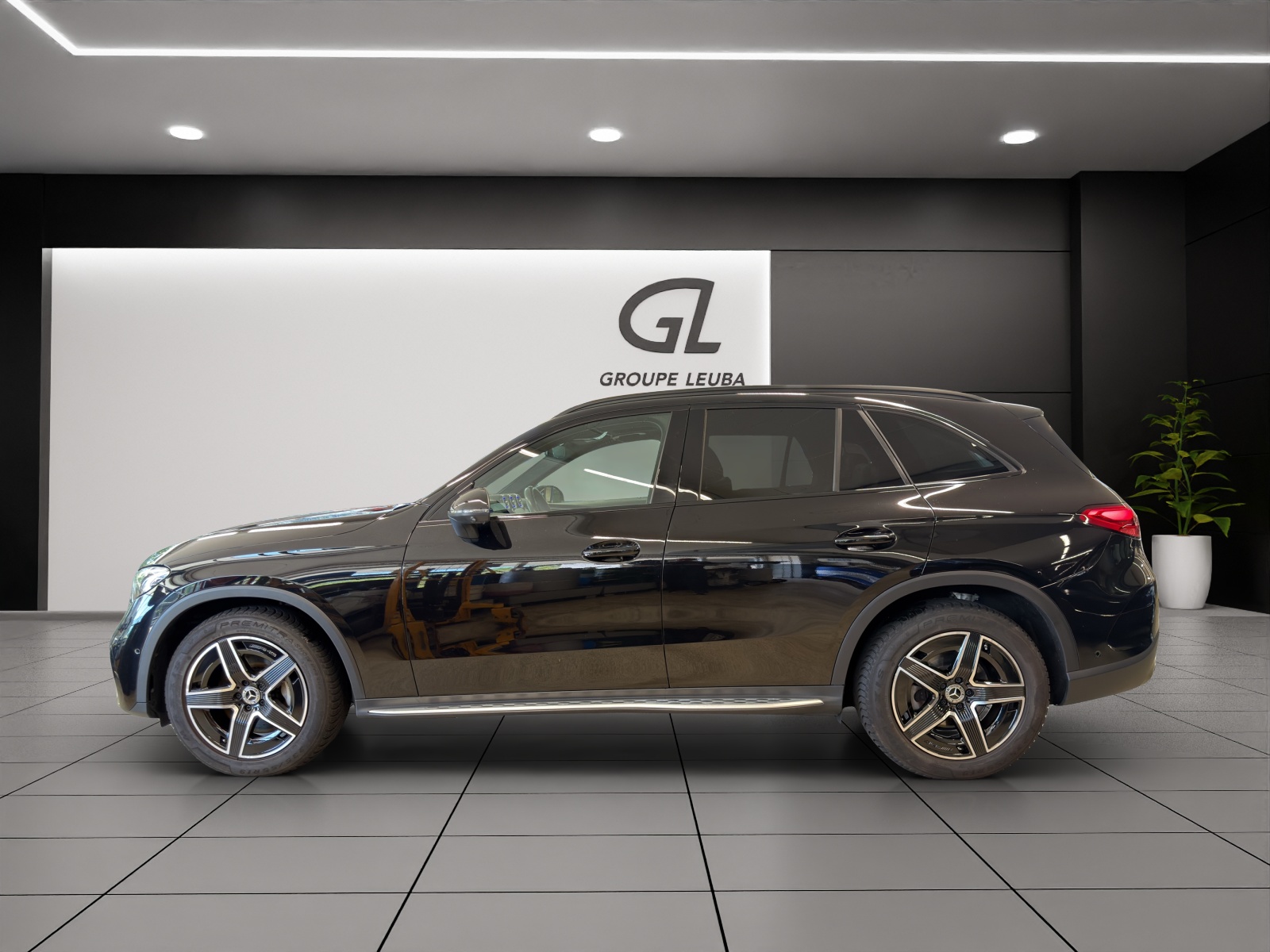 MERCEDES-BENZ GLC 220 d 4M 9G-Tronic-image-2