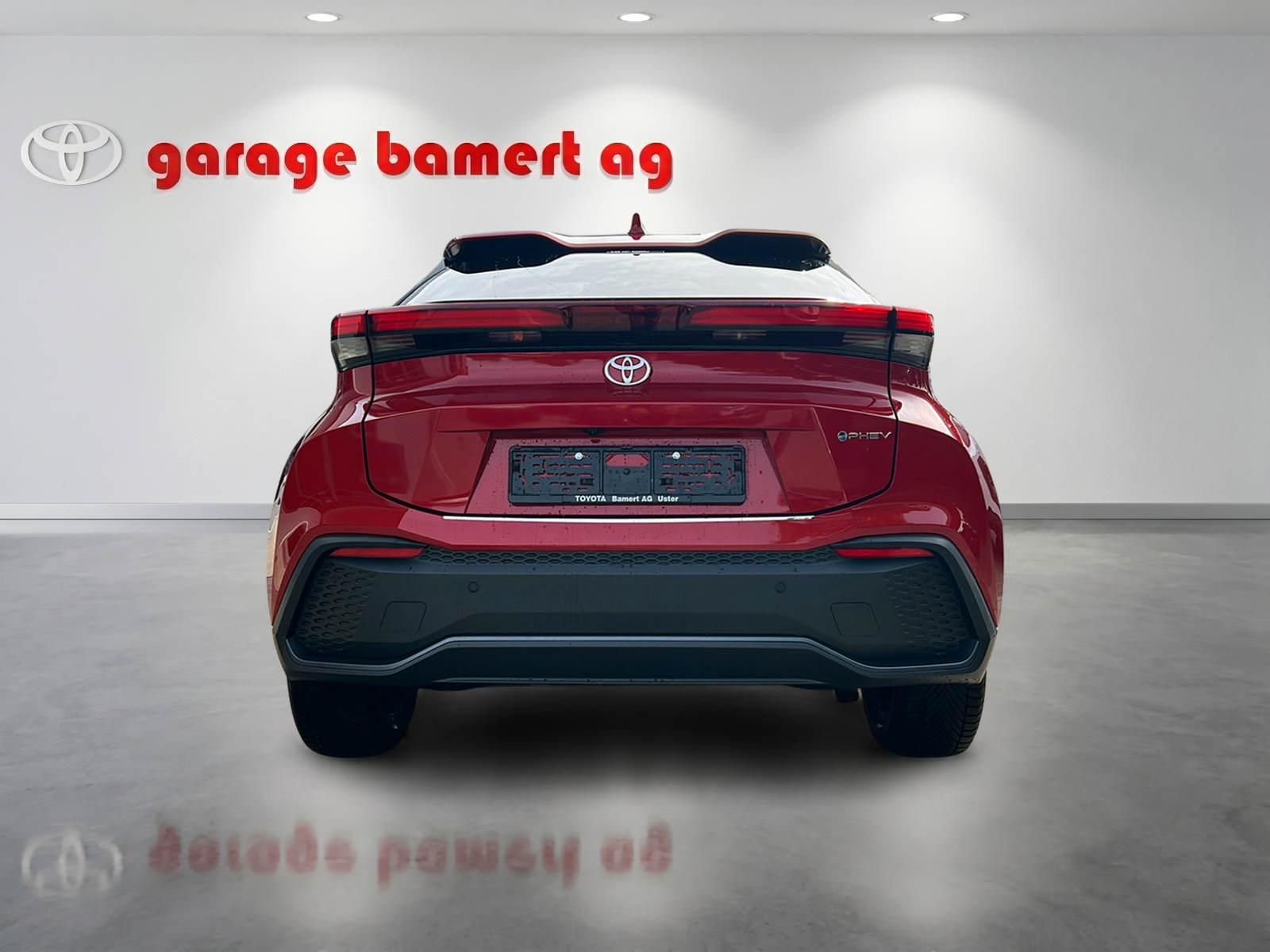 TOYOTA C-HR 2.0 PHEV Swiss Edition-image-4