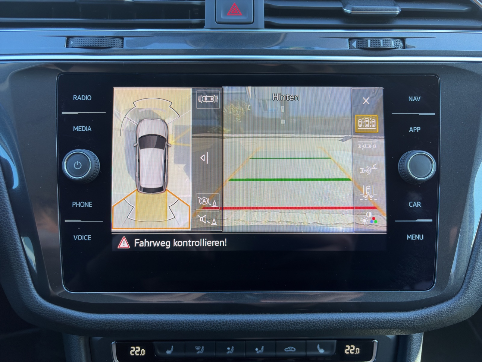 VW Tiguan Allspace 2.0 TDI SCR Highline 4MotionDSG-image-15
