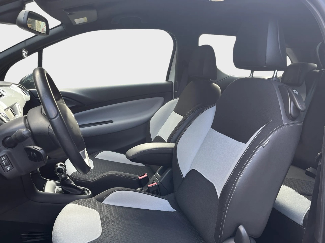 DS AUTOMOBILES DS3 1.2 VTi Eye Tech-image-8