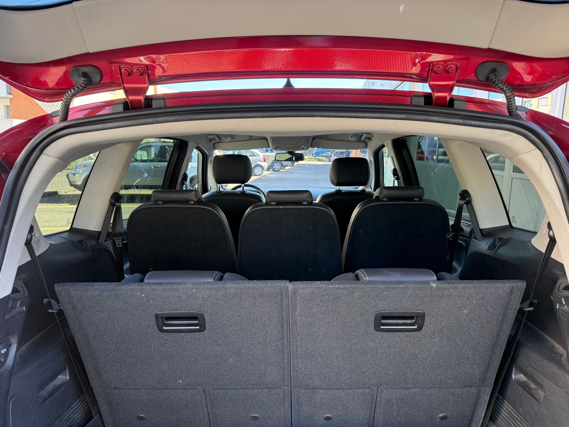 FORD S-Max 2.0 TDCi TitaniumS PowerShift-image-10