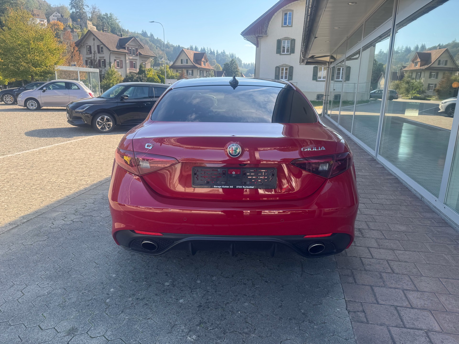 ALFA ROMEO Giulia 2.0 Veloce 280 PS Q4 Sky-image-5