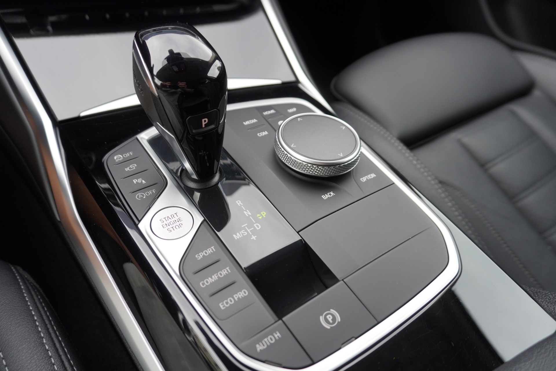 BMW 420i Gran Coupé Steptronic-image-24