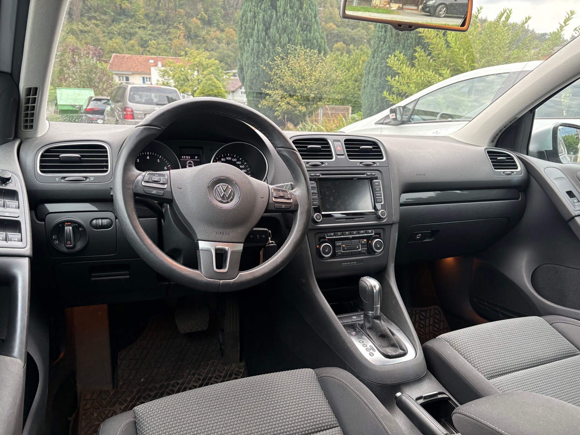 VW Golf 1.4 TSI Highline DSG-image-6