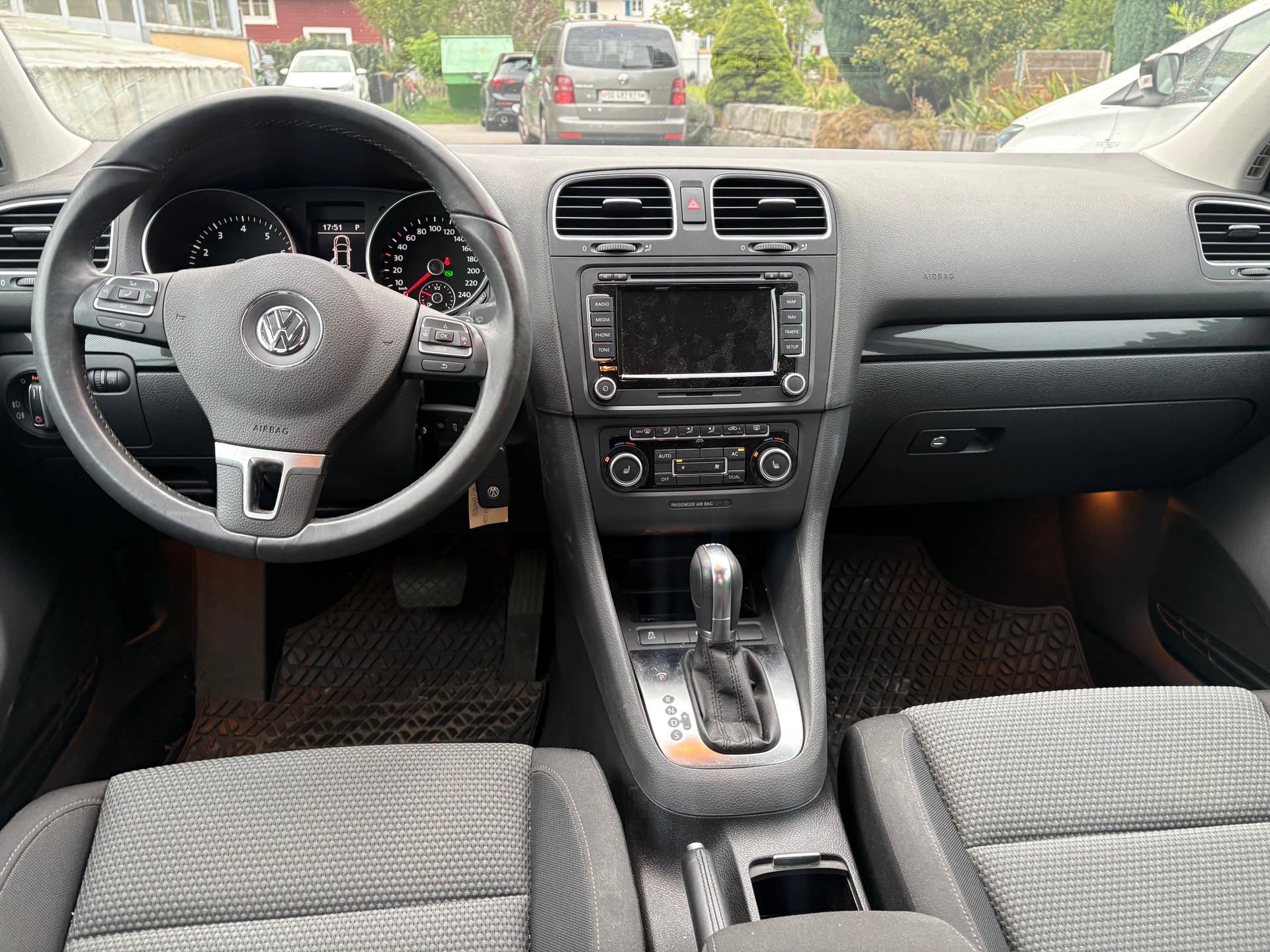 VW Golf 1.4 TSI Highline DSG-image-7