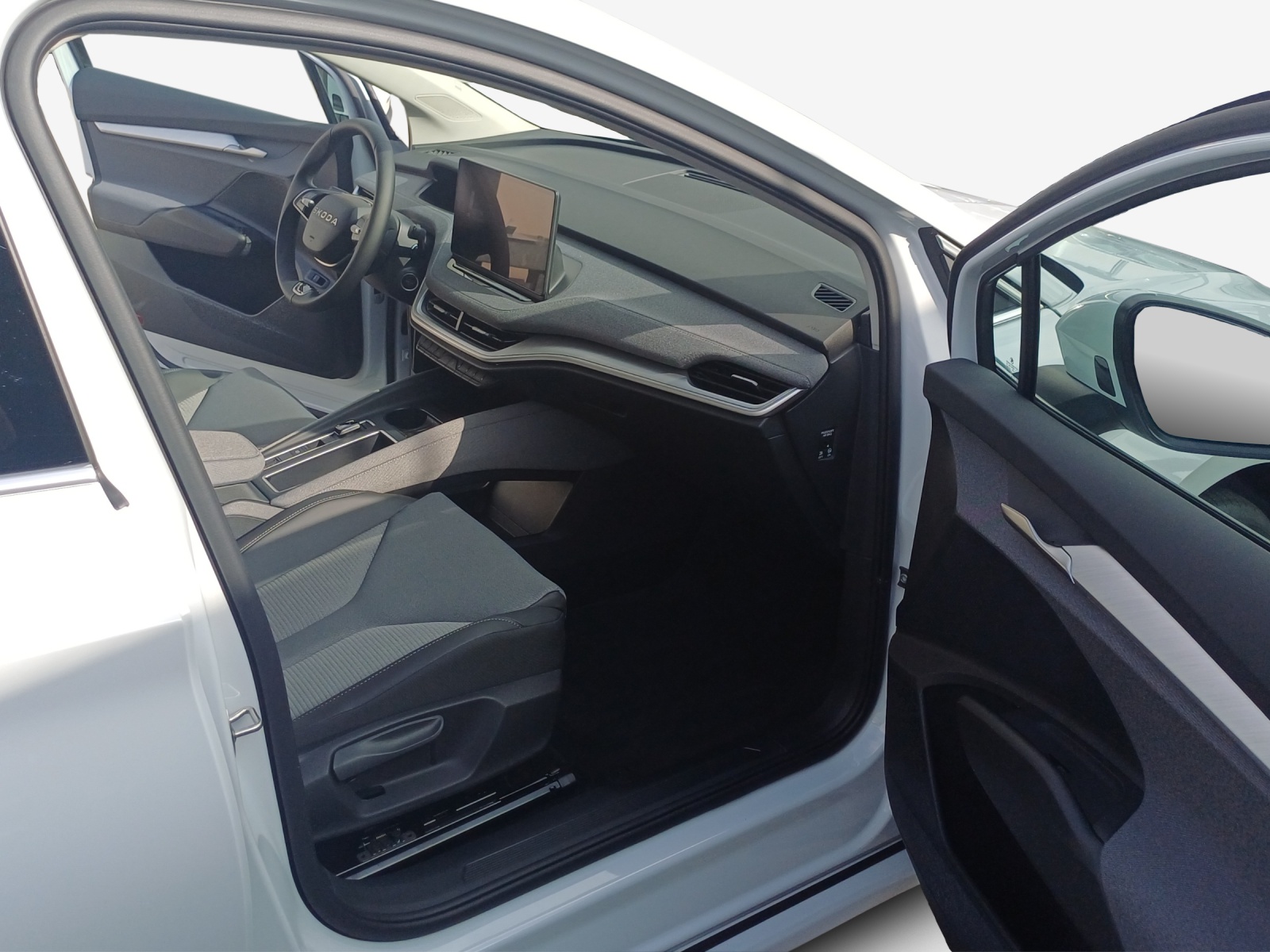 SKODA Enyaq 85x Dynamic 4x4-image-13