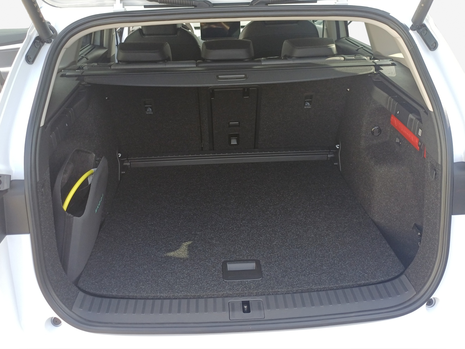 SKODA Enyaq 85x Dynamic 4x4-image-12
