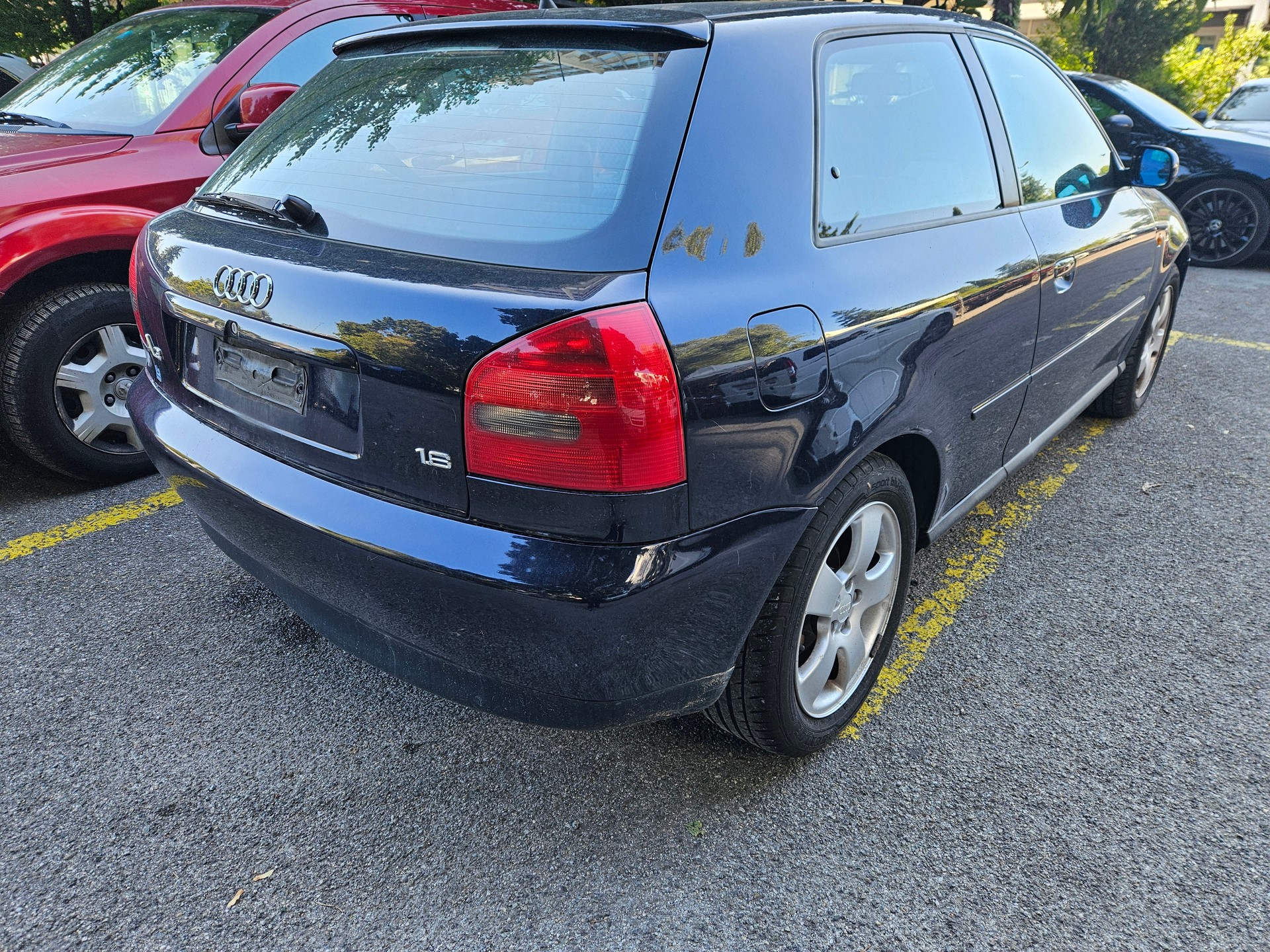 AUDI 1.6 Ambiente-image-3