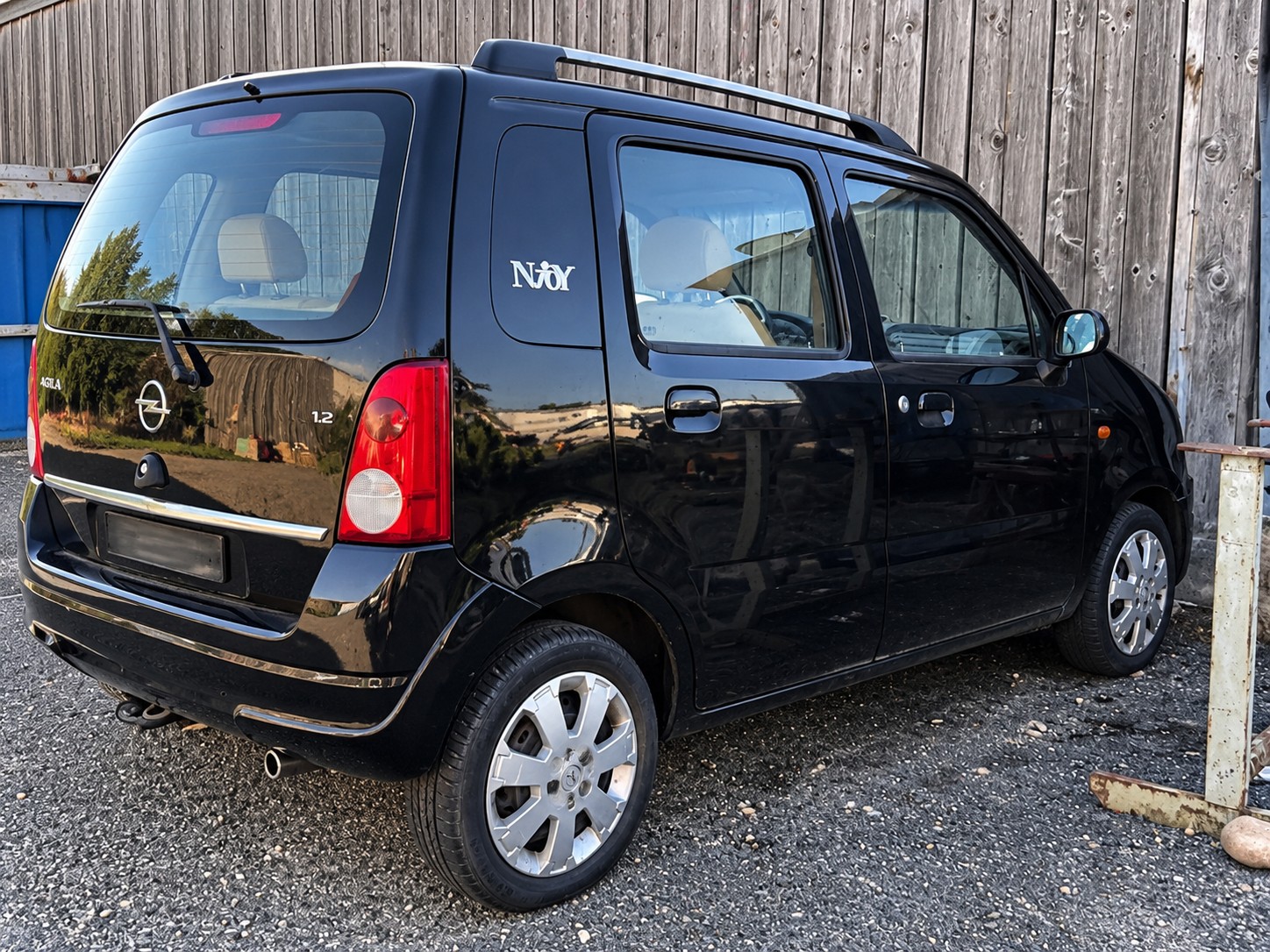 OPEL Agila 1.2 16V Njoy-image-3