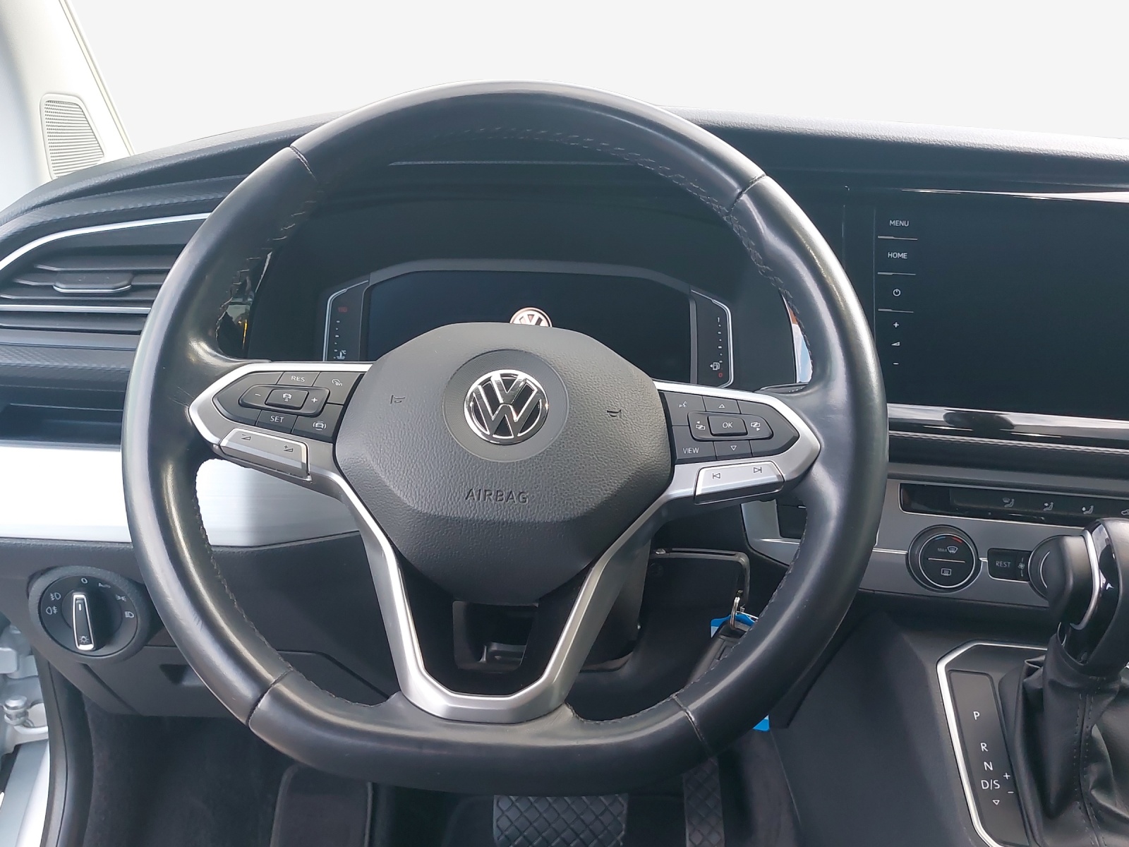VW T6.1 California 2.0 TDI Beach Liberty DSG-image-9