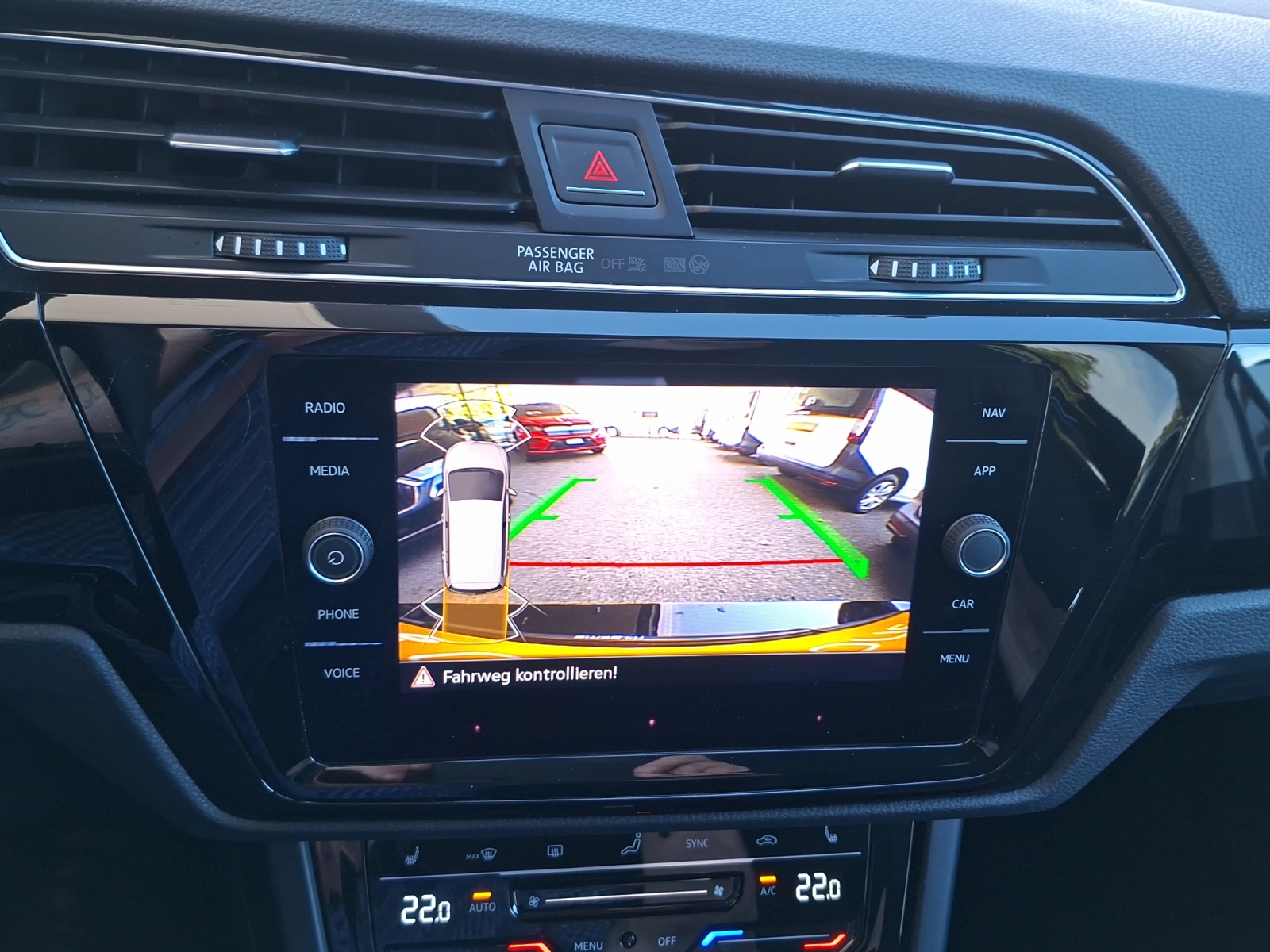 VW Touran 1.5 TSI EVO Highline DSG-image-15