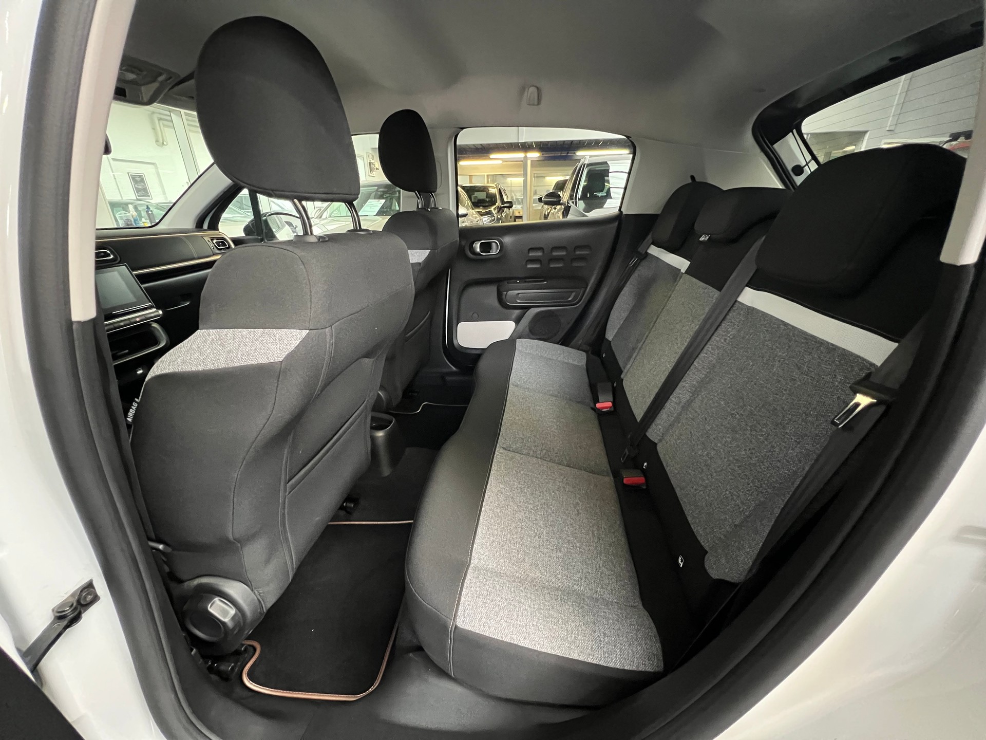 CITROEN C3 1.2i PureTech Origins-image-10