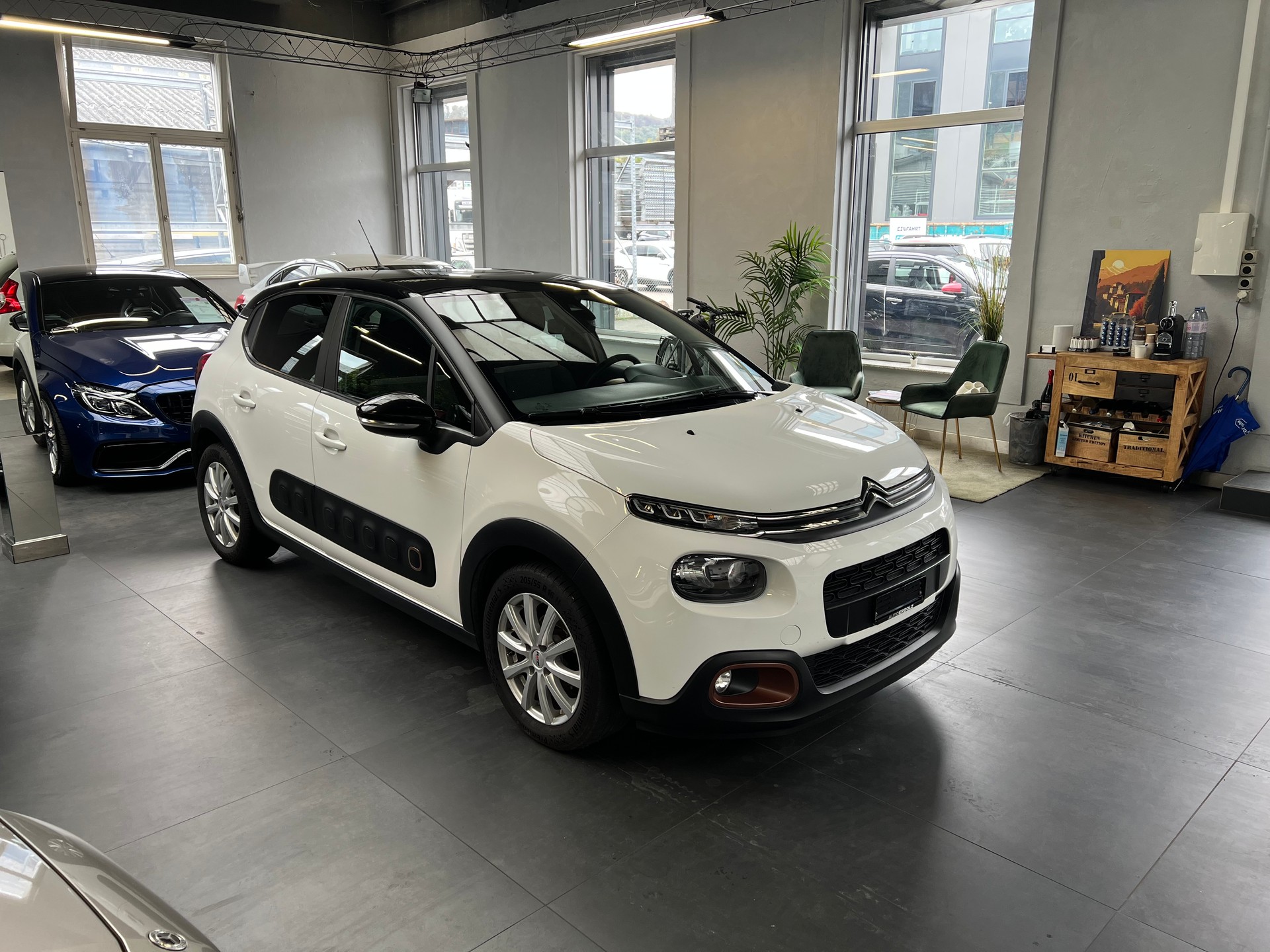 CITROEN C3 1.2i PureTech Origins-image-2