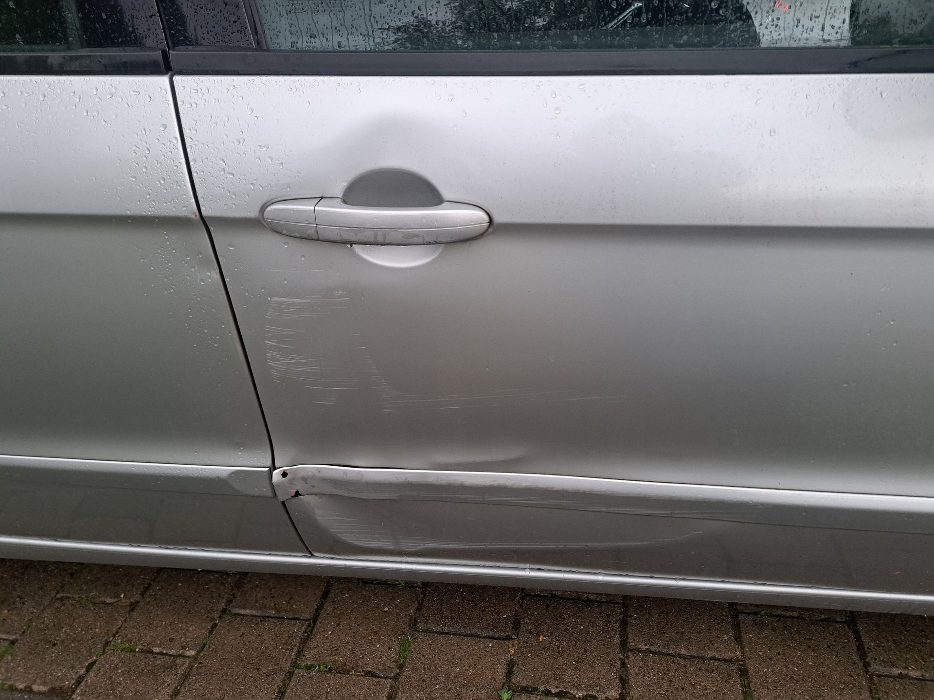 FORD S-Max 2.0i Trend-image-1