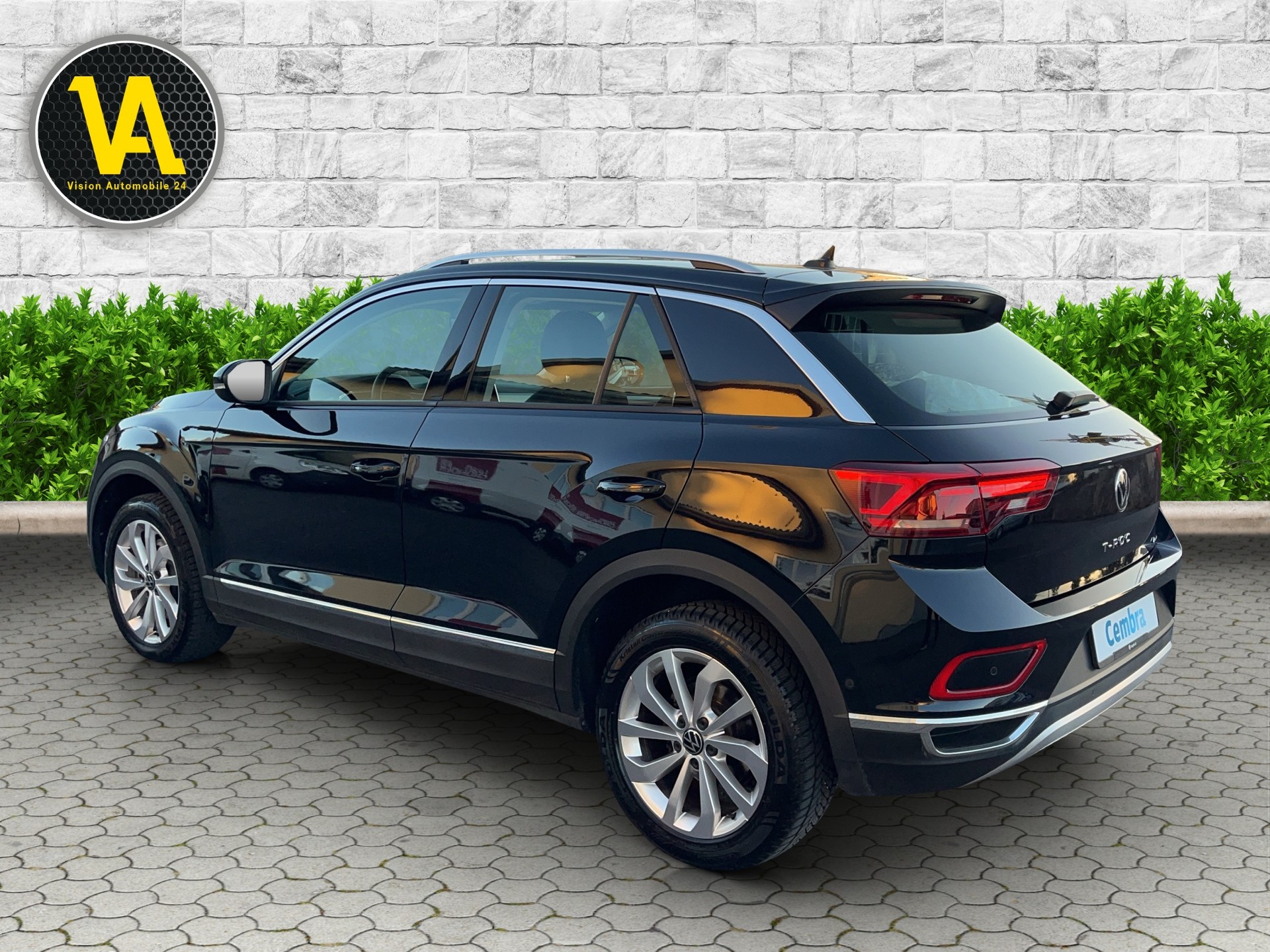 VW T-Roc 2.0 TSI Style DSG 4Motion-image-2