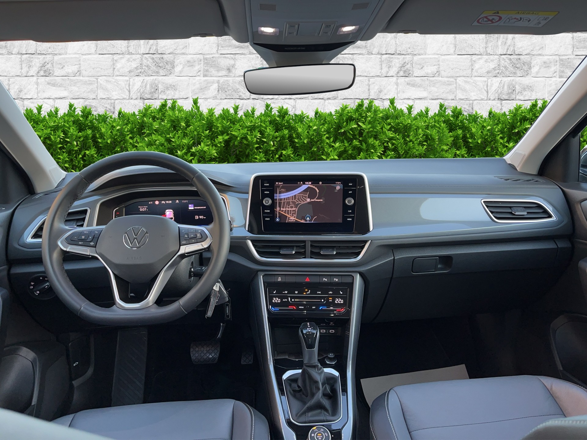 VW T-Roc 2.0 TSI Style DSG 4Motion-image-9