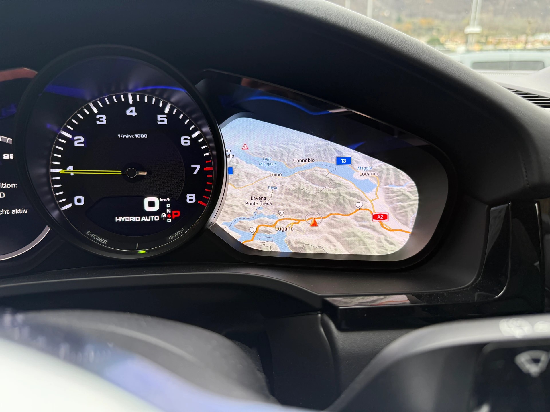 PORSCHE Cayenne E-Hybrid-image-12