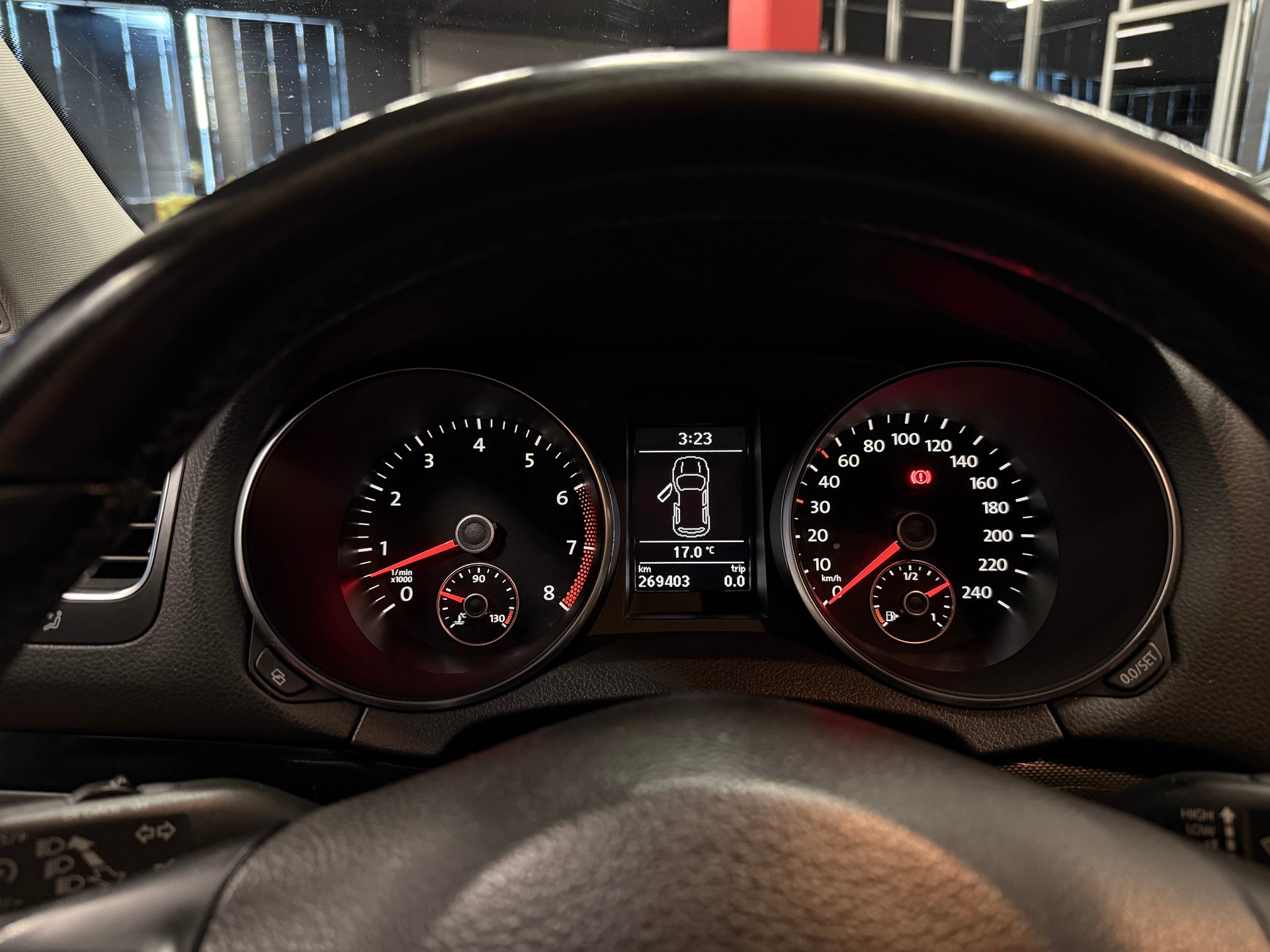 VW Golf 1.4 TSI Comfortline / ** AB MFK 2026 / 09.2026 Service inkl. Neuer Steuerkette **-image-9