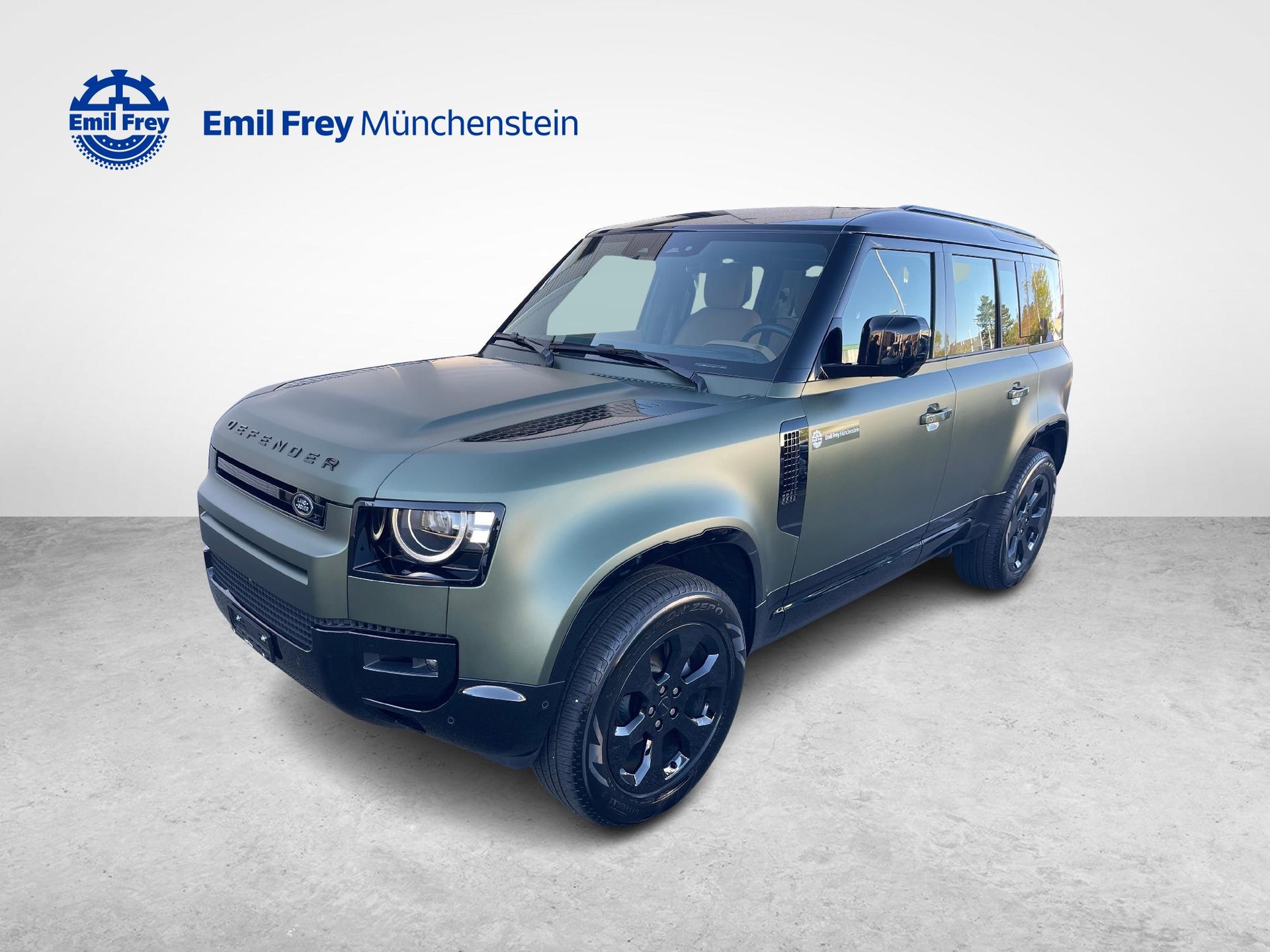 LAND ROVER Defender 110 3.0 D I6 350 X-Dynamic HSE