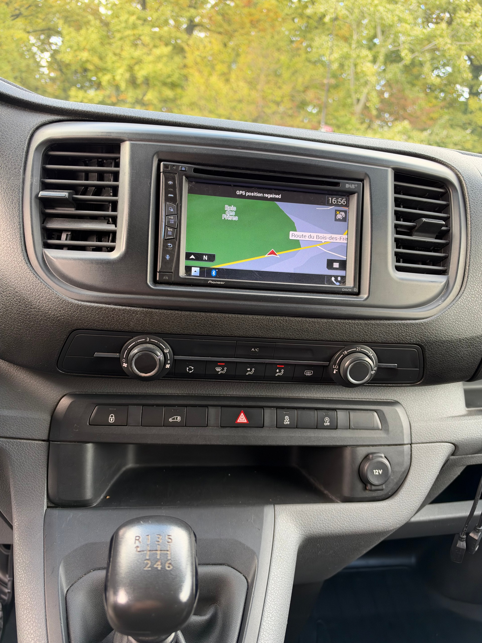 TOYOTA Proace 1.6D Glass Van L1 Terra-image-10