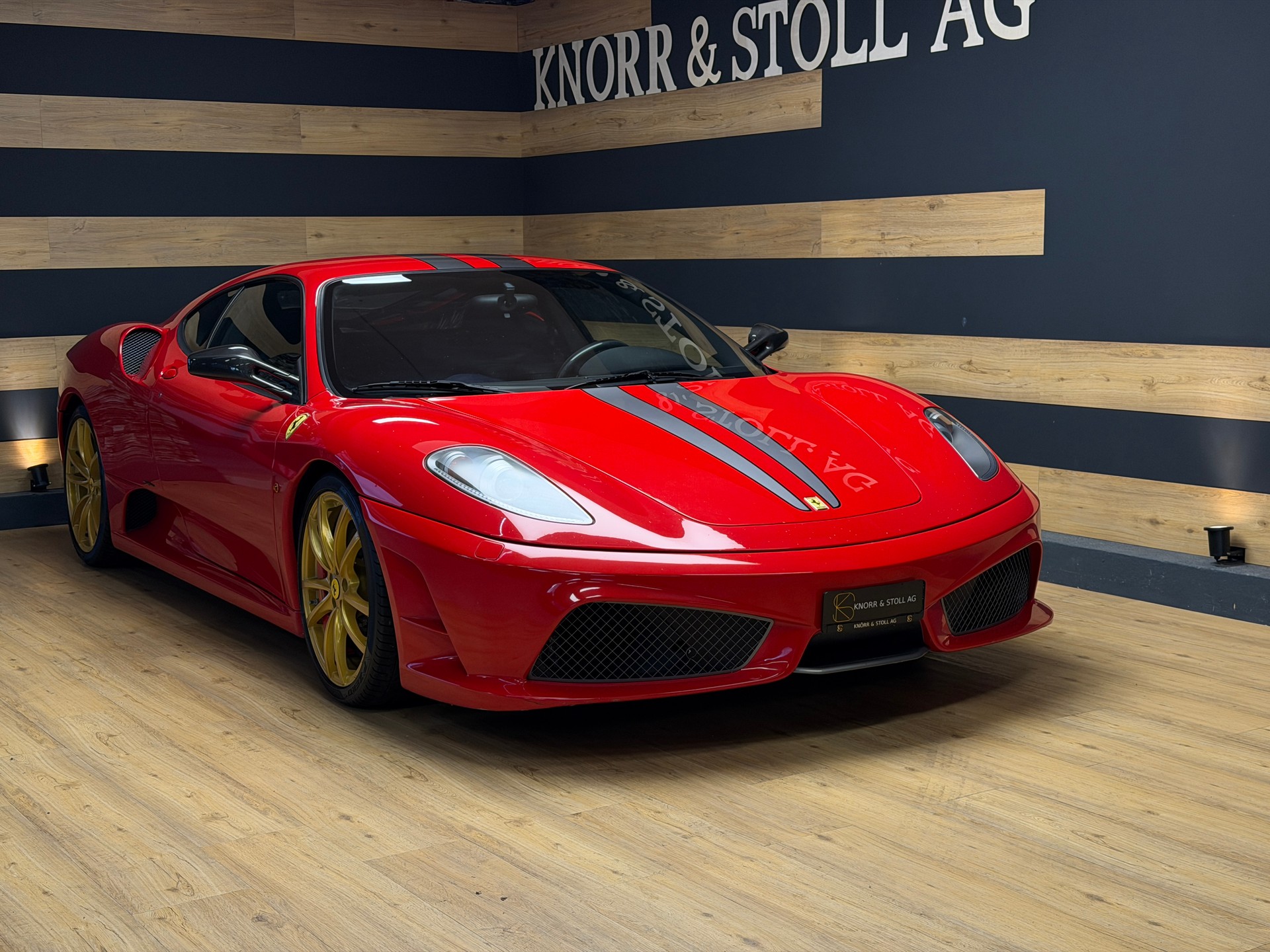 FERRARI F430 Scuderia-image-2