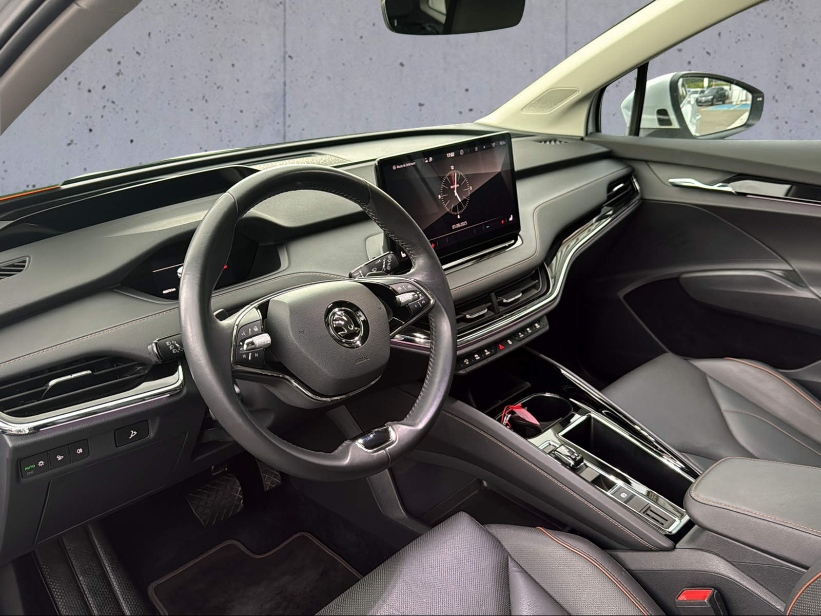 SKODA Enyaq iV 80-image-6
