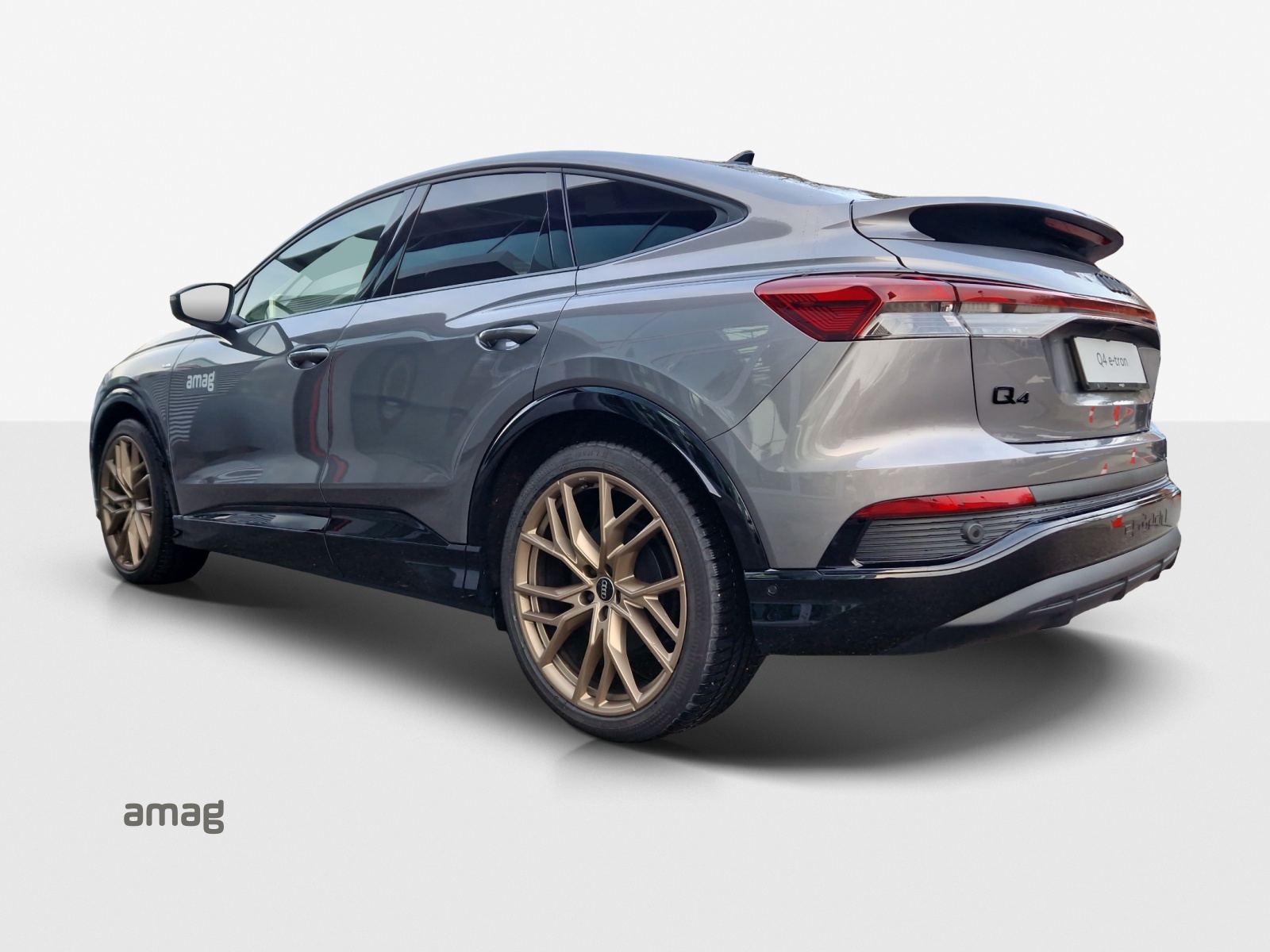 AUDI Q4 Sportback e-tron 50 quattro-image-2