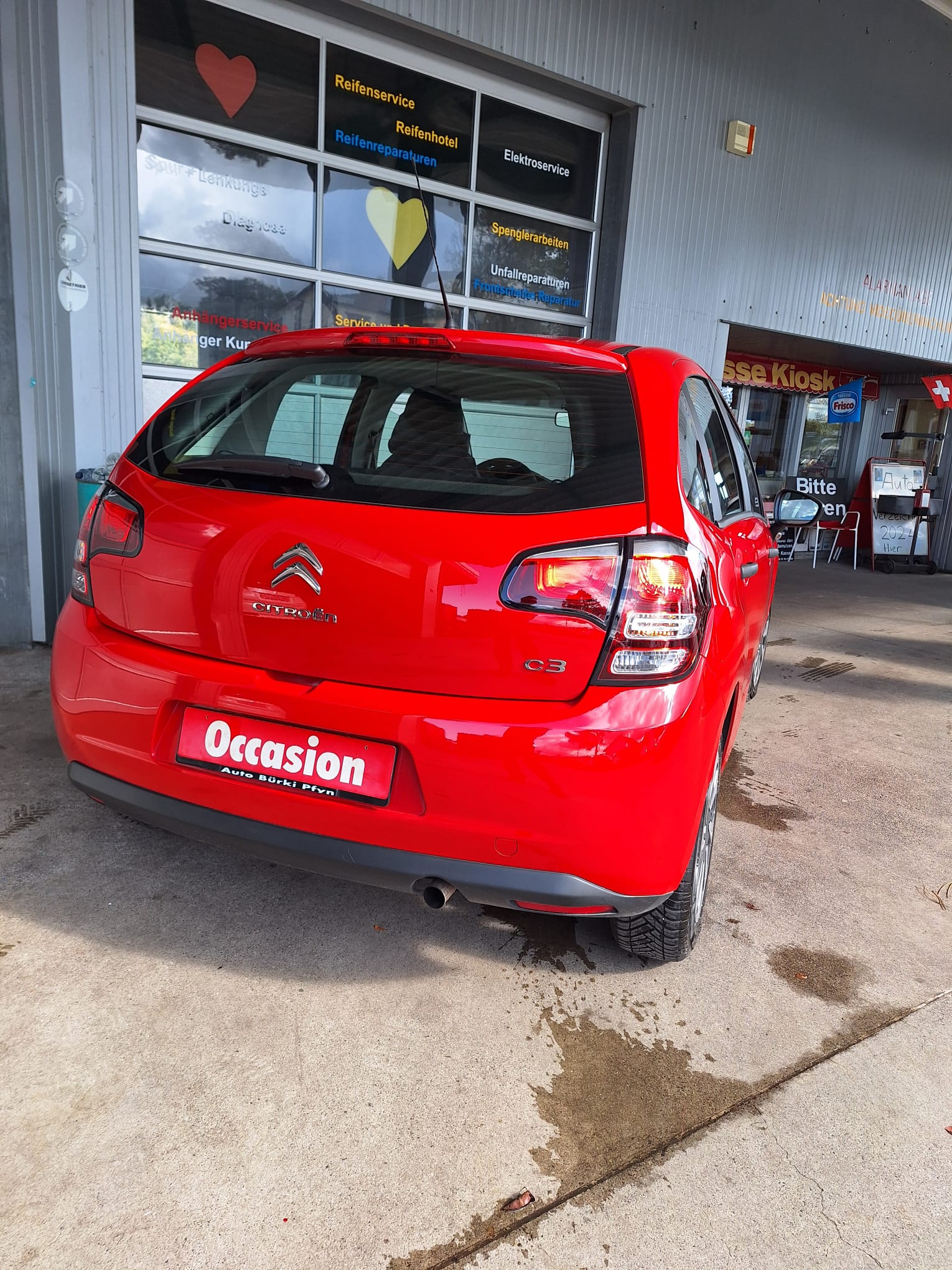 CITROEN C3 1.0i Attraction-image-2