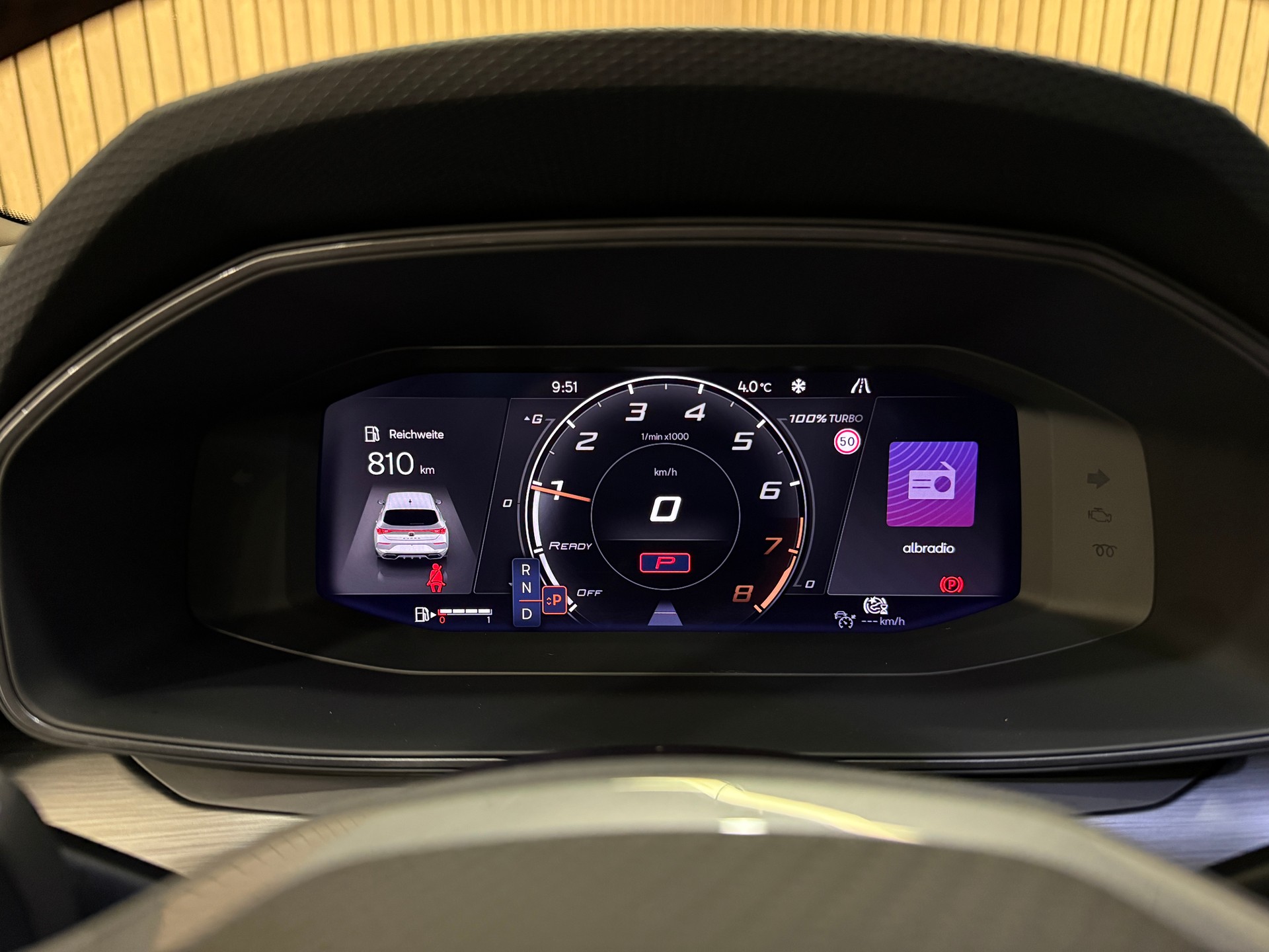 CUPRA 1,5 eTSI MHEV DSG FR-image-10