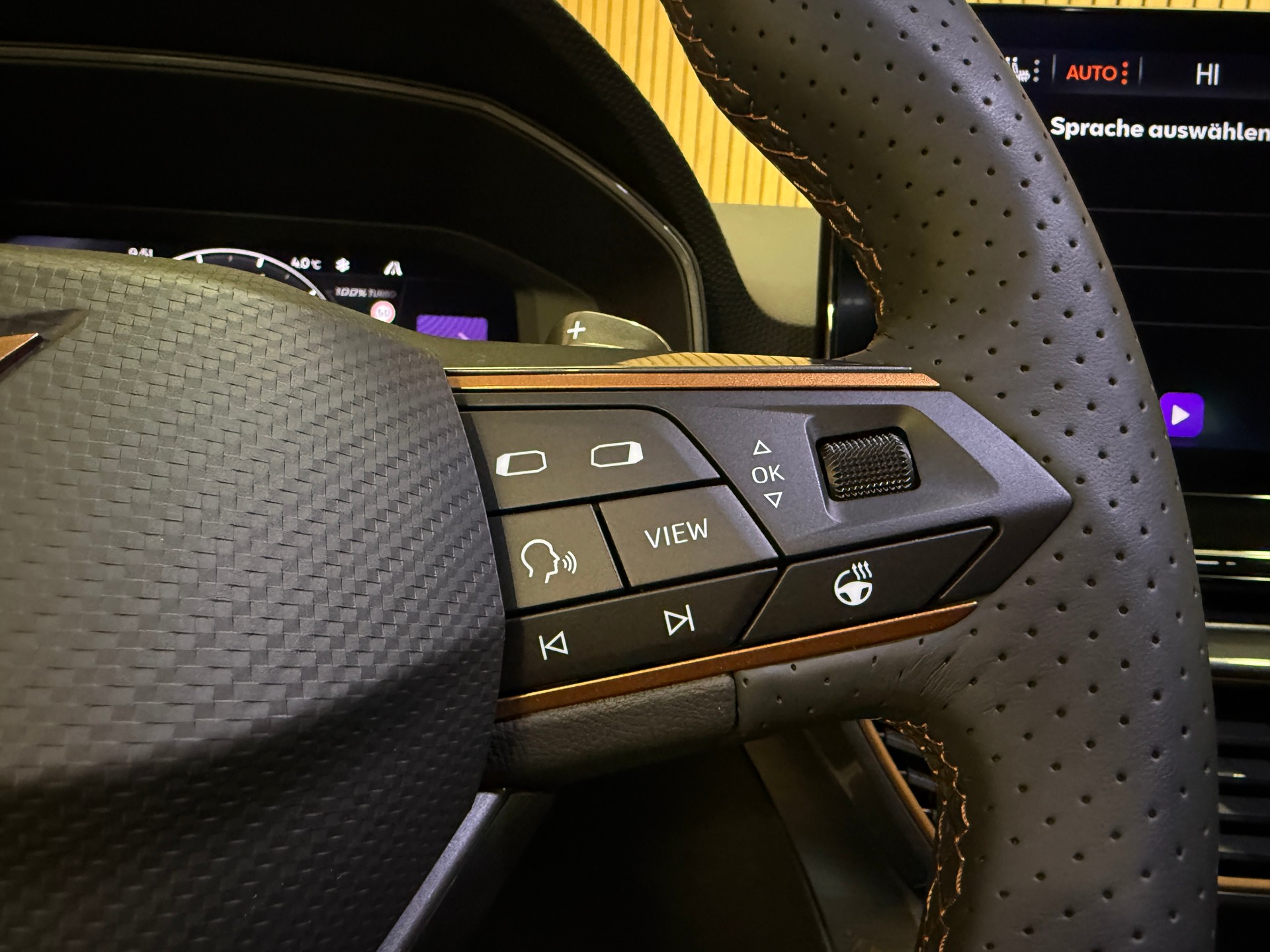 CUPRA 1,5 eTSI MHEV DSG FR-image-12