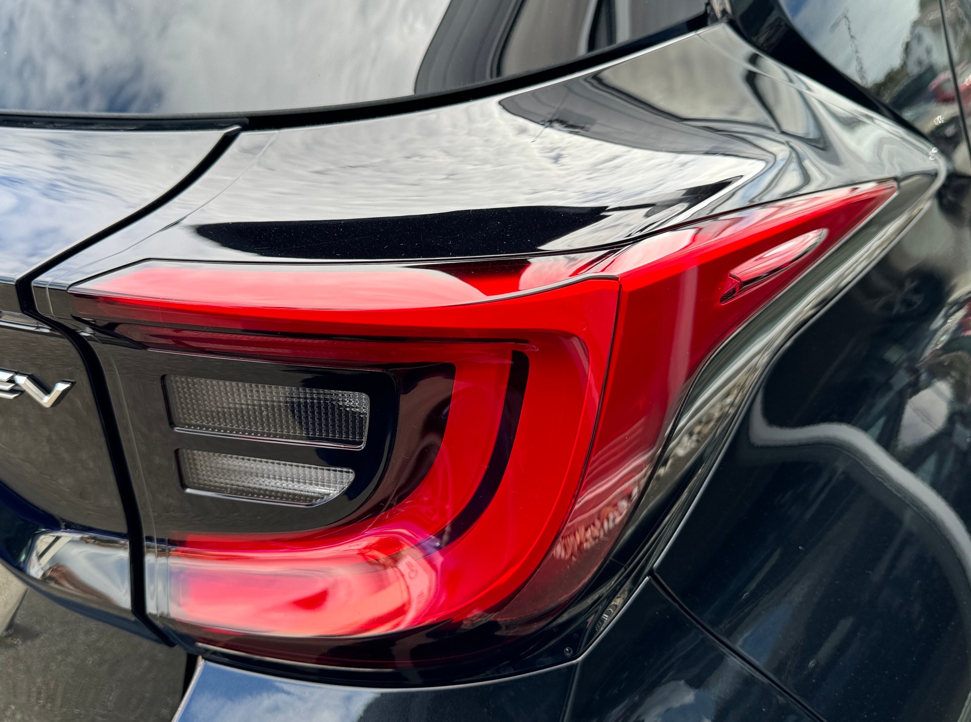 TOYOTA Yaris 1.5 Trend e-CVT-image-9