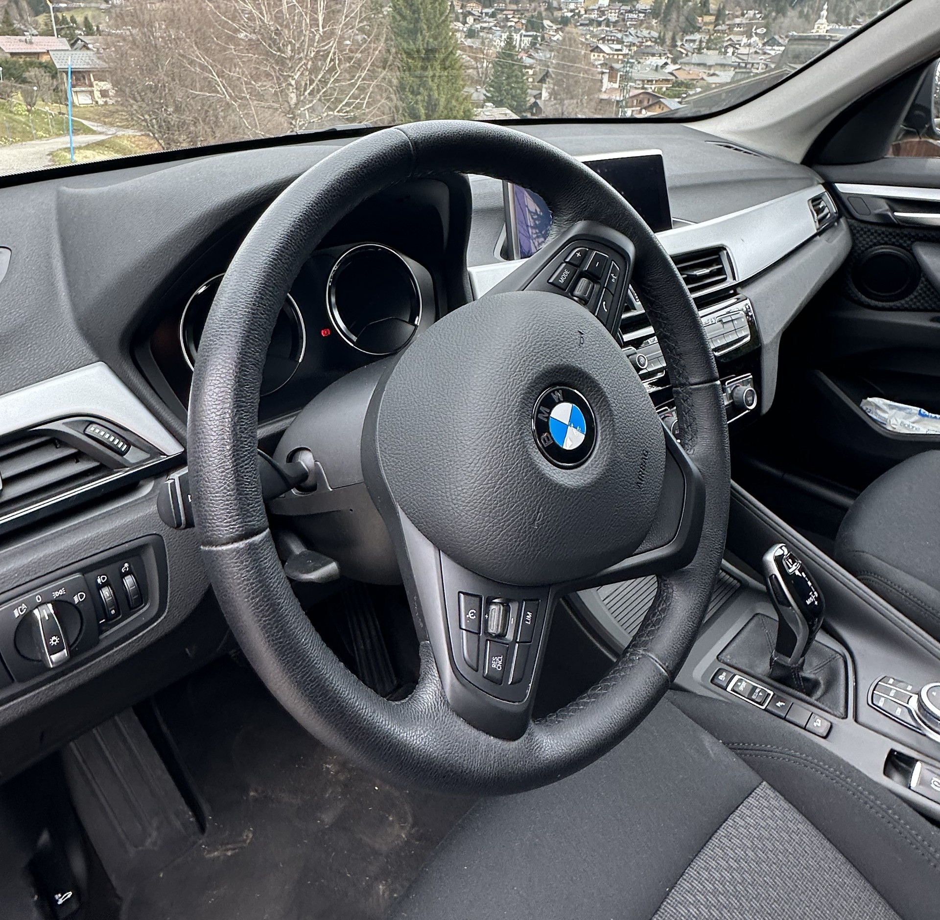 BMW X1 xDrive 18d Steptronic-image-4