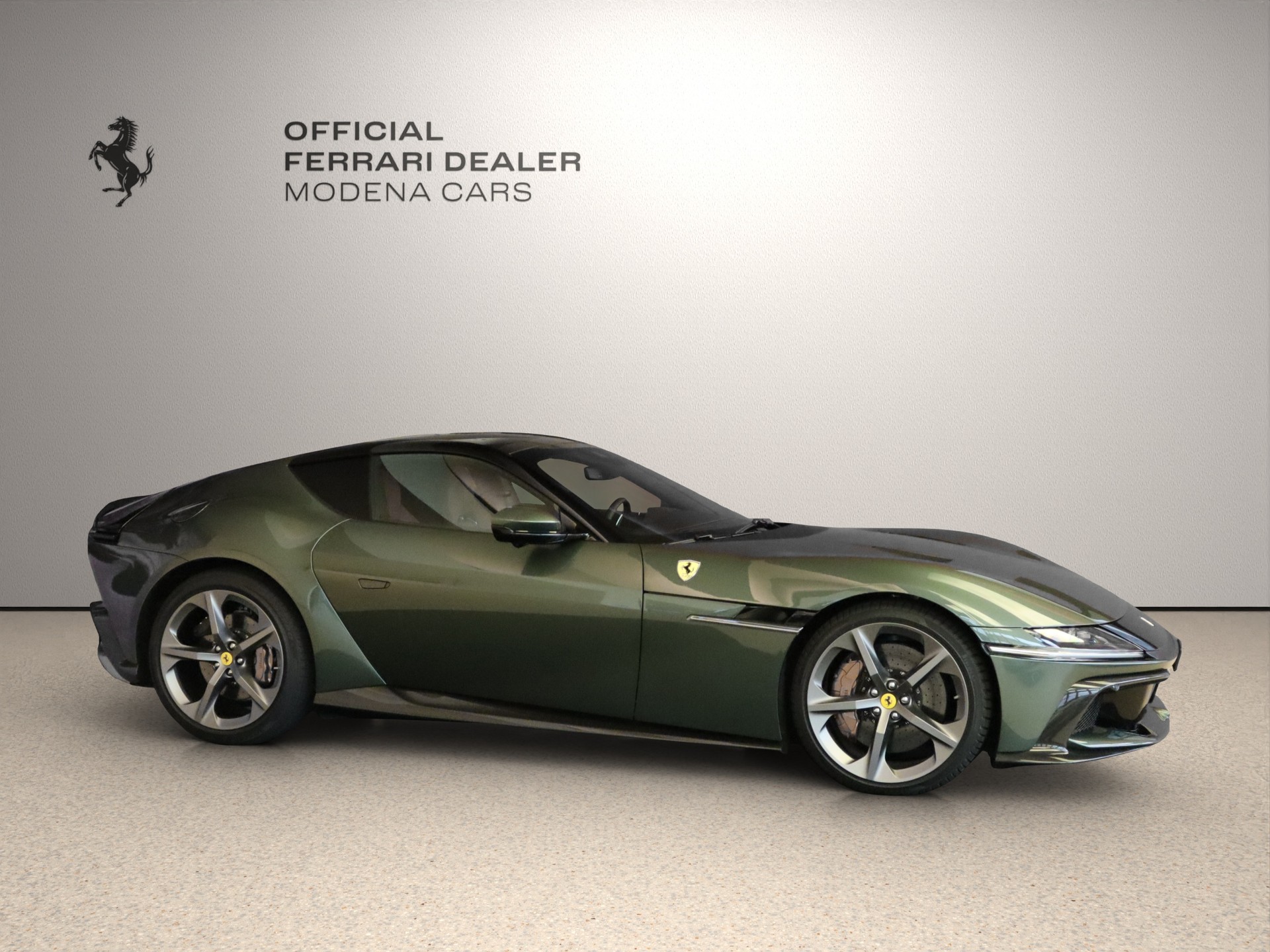 FERRARI 12 Cilindri-image-15