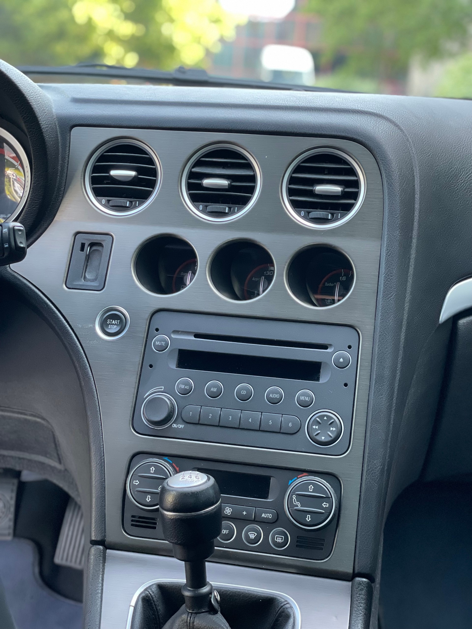 ALFA ROMEO Spider 2.4 JTD-image-10