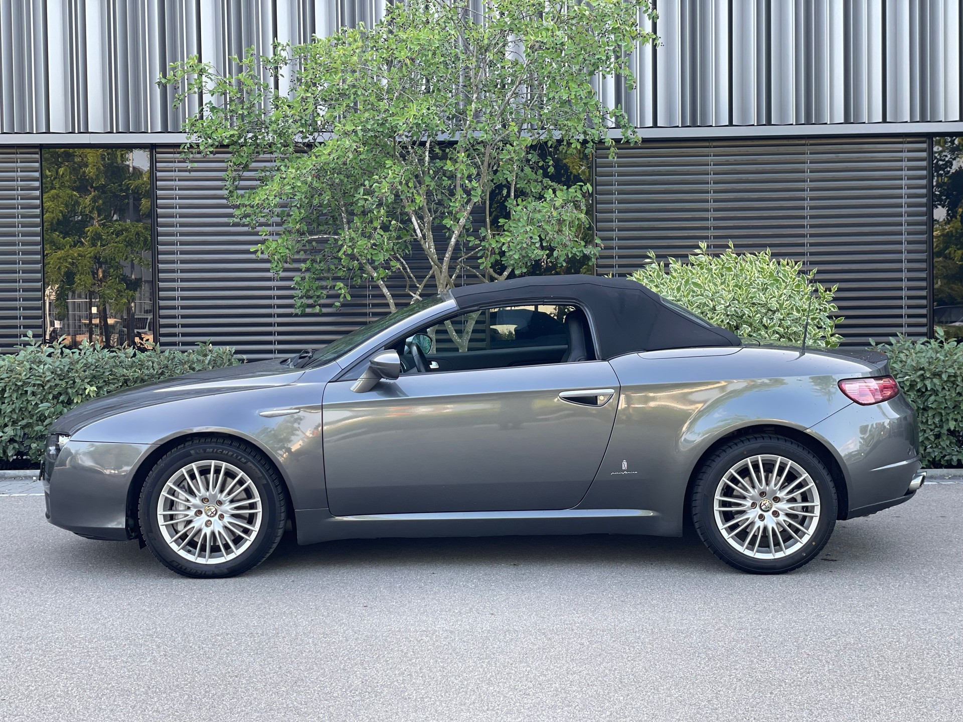 ALFA ROMEO Spider 2.4 JTD-image-1