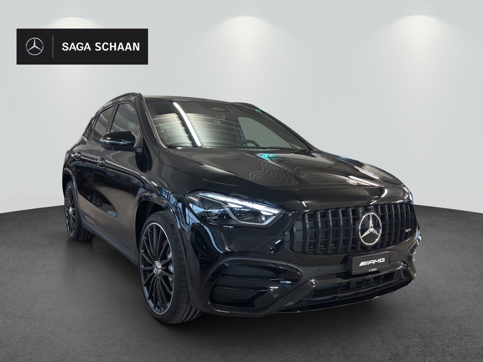 MERCEDES-BENZ GLA AMG 35 4Matic 8G-DCT-image-5