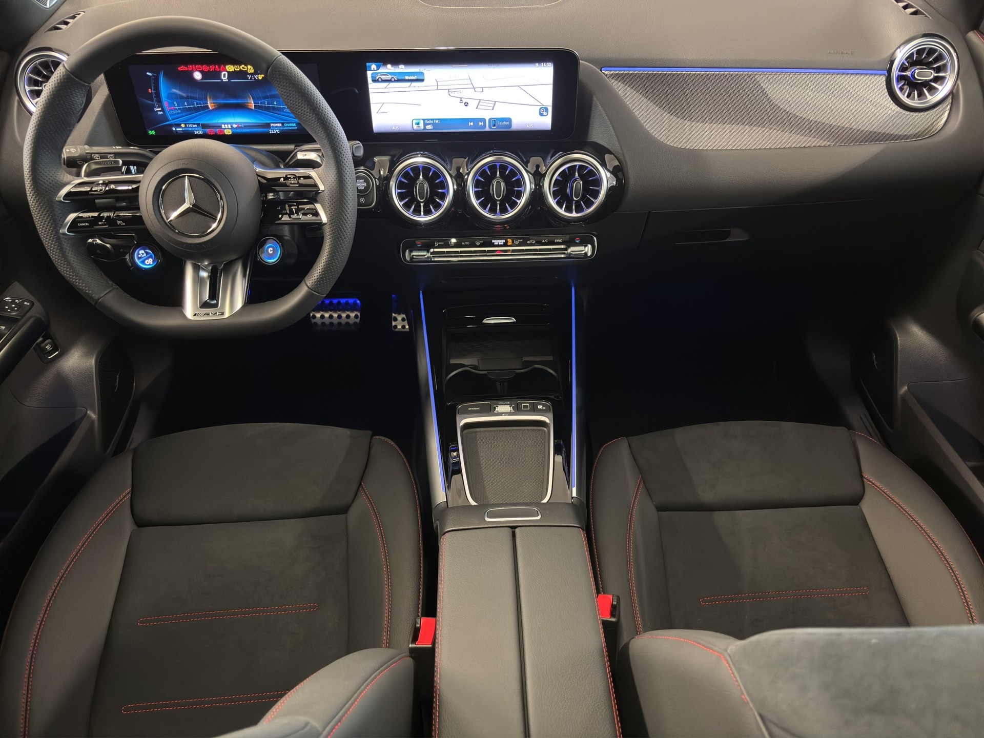 MERCEDES-BENZ GLA AMG 35 4Matic 8G-DCT-image-8