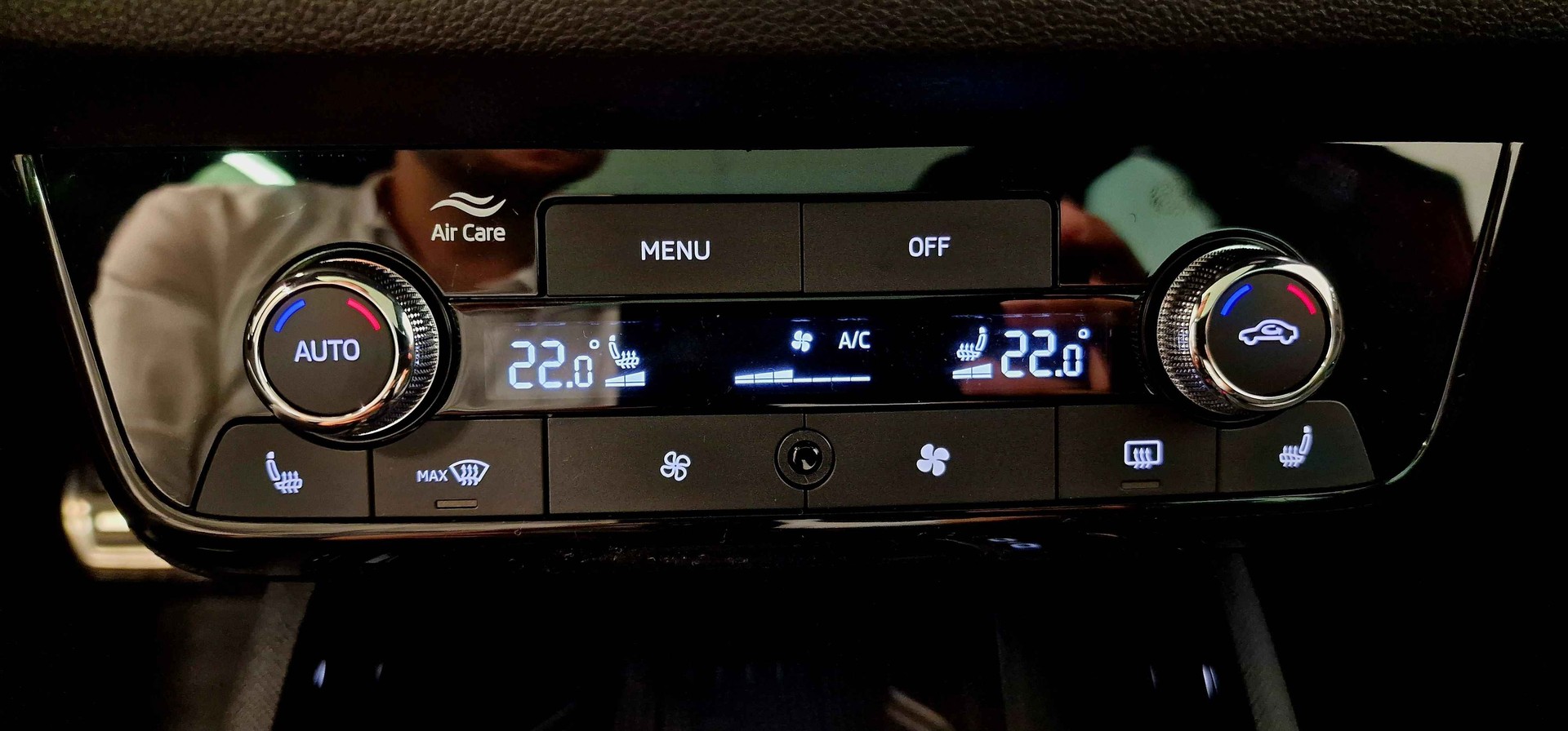 SKODA Kamiq 1.0 TSI Monte Carlo DSG-image-10