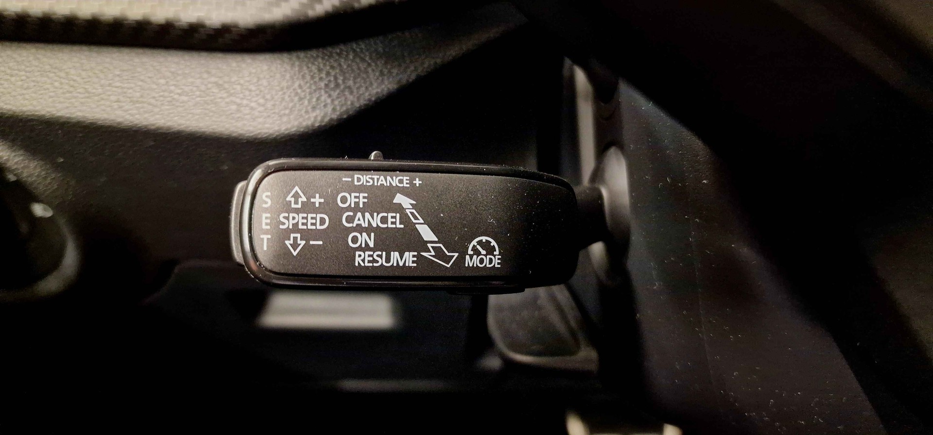 SKODA Kamiq 1.0 TSI Monte Carlo DSG-image-5