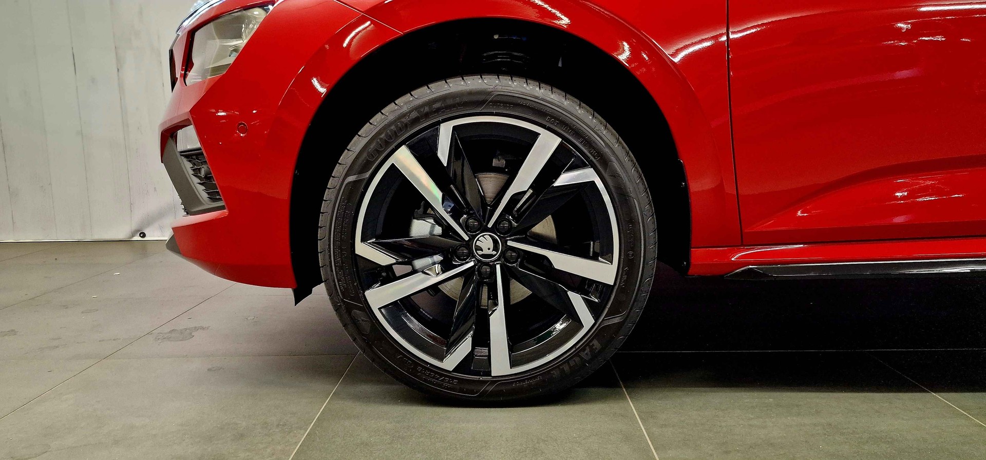 SKODA Kamiq 1.0 TSI Monte Carlo DSG-image-21