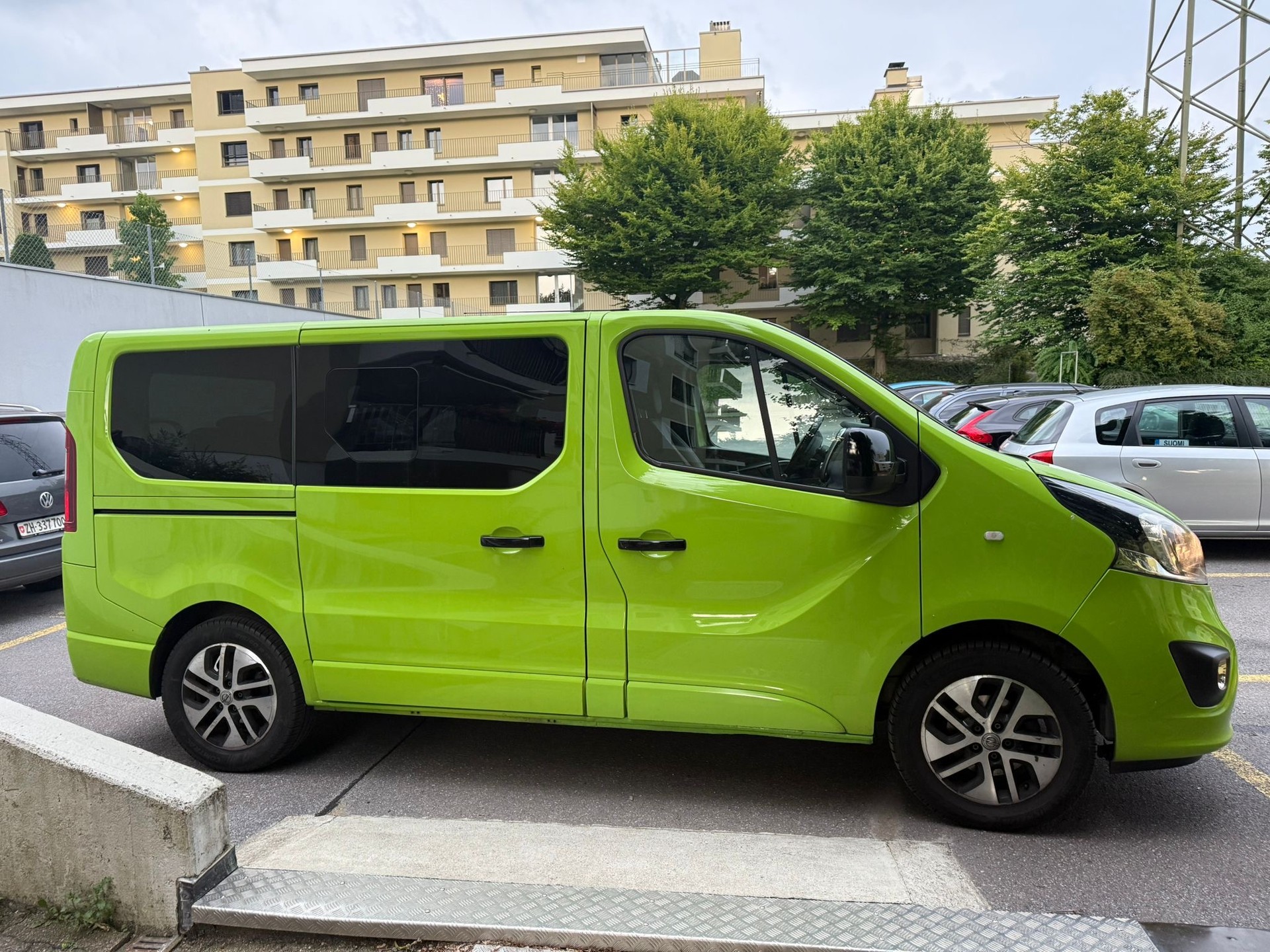 OPEL Vivaro 1.6CDTI Tourer 2.7t L2H1-image-3