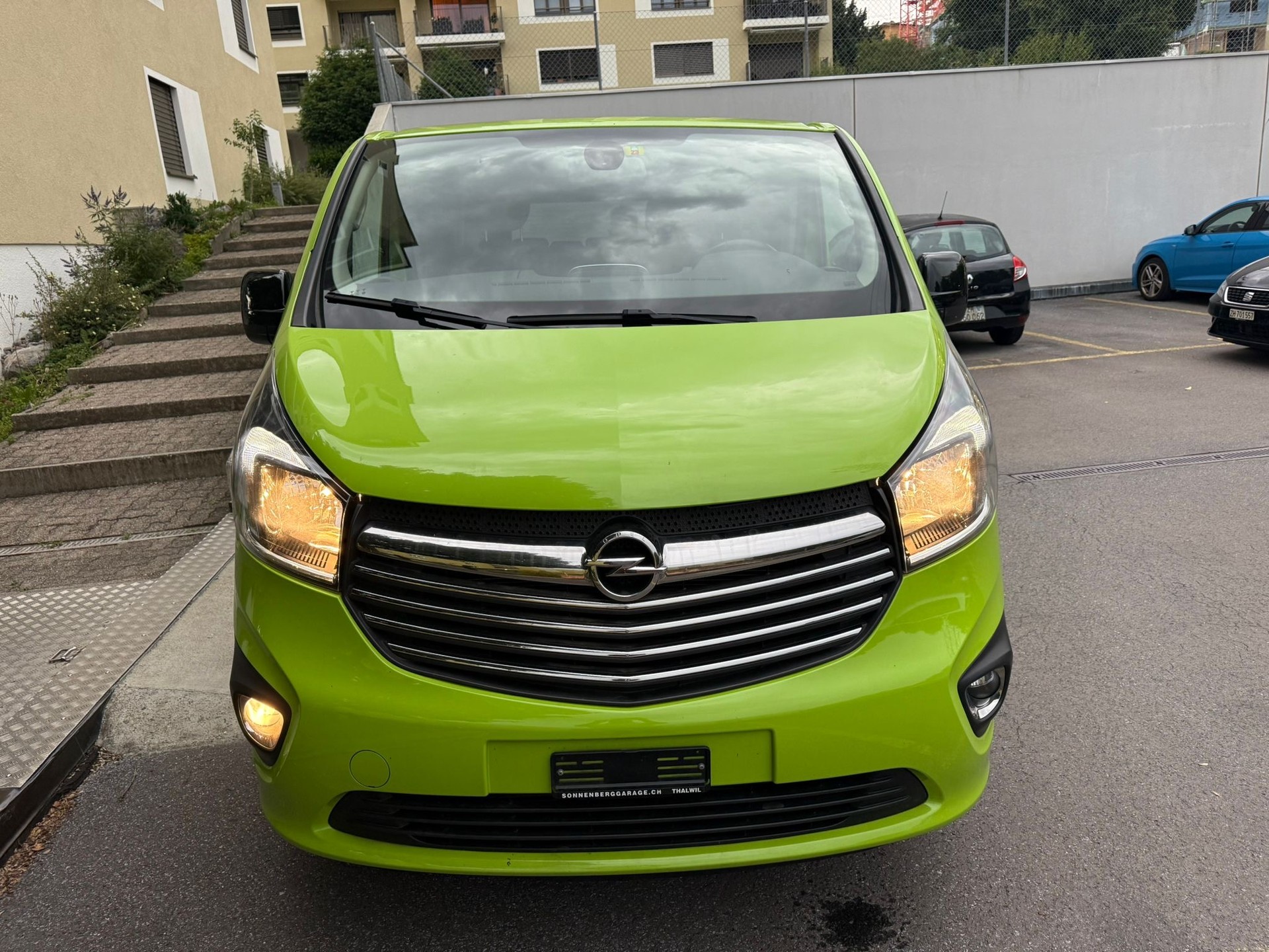 OPEL Vivaro 1.6CDTI Tourer 2.7t L2H1-image-0