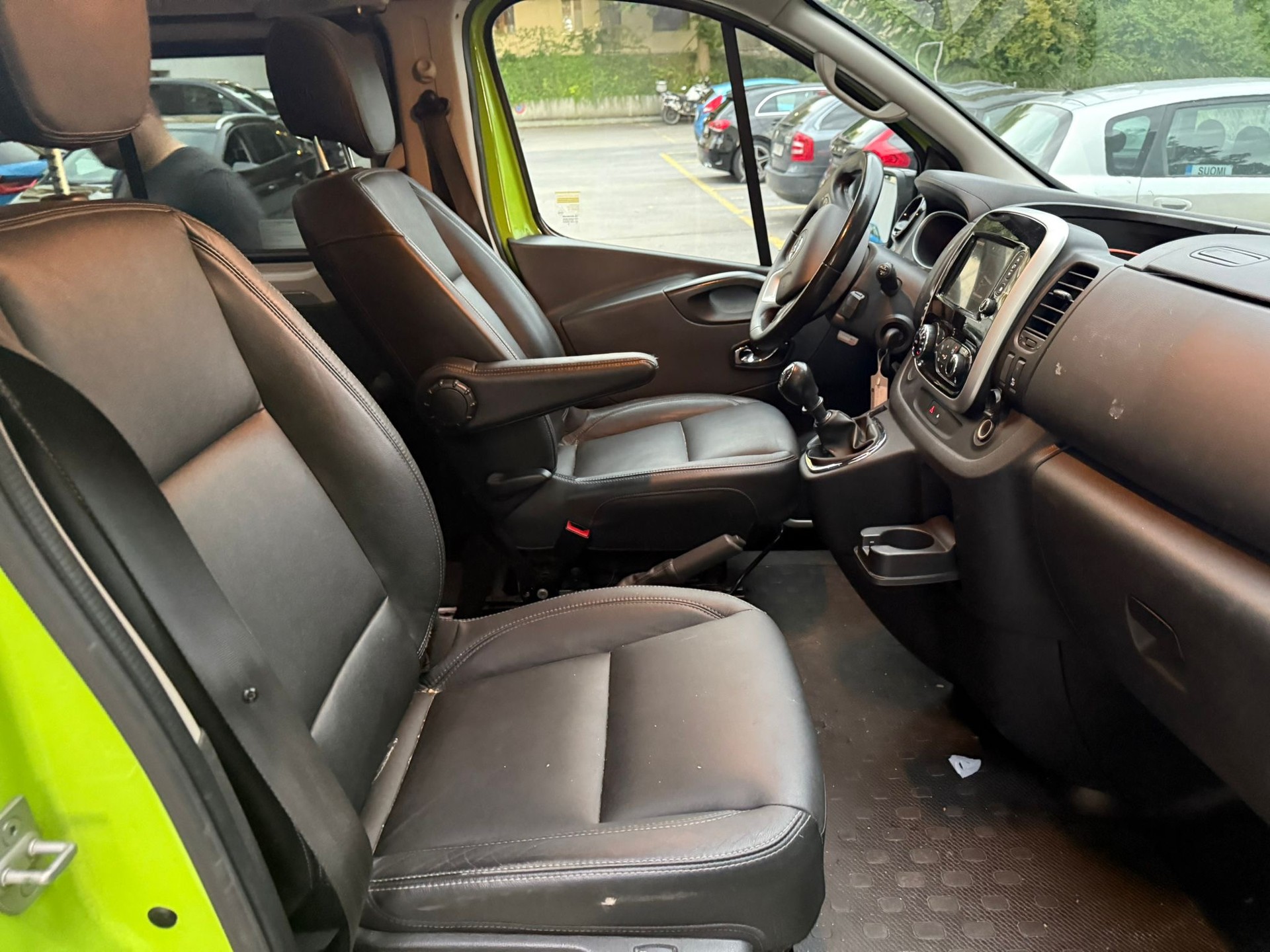 OPEL Vivaro 1.6CDTI Tourer 2.7t L2H1-image-10