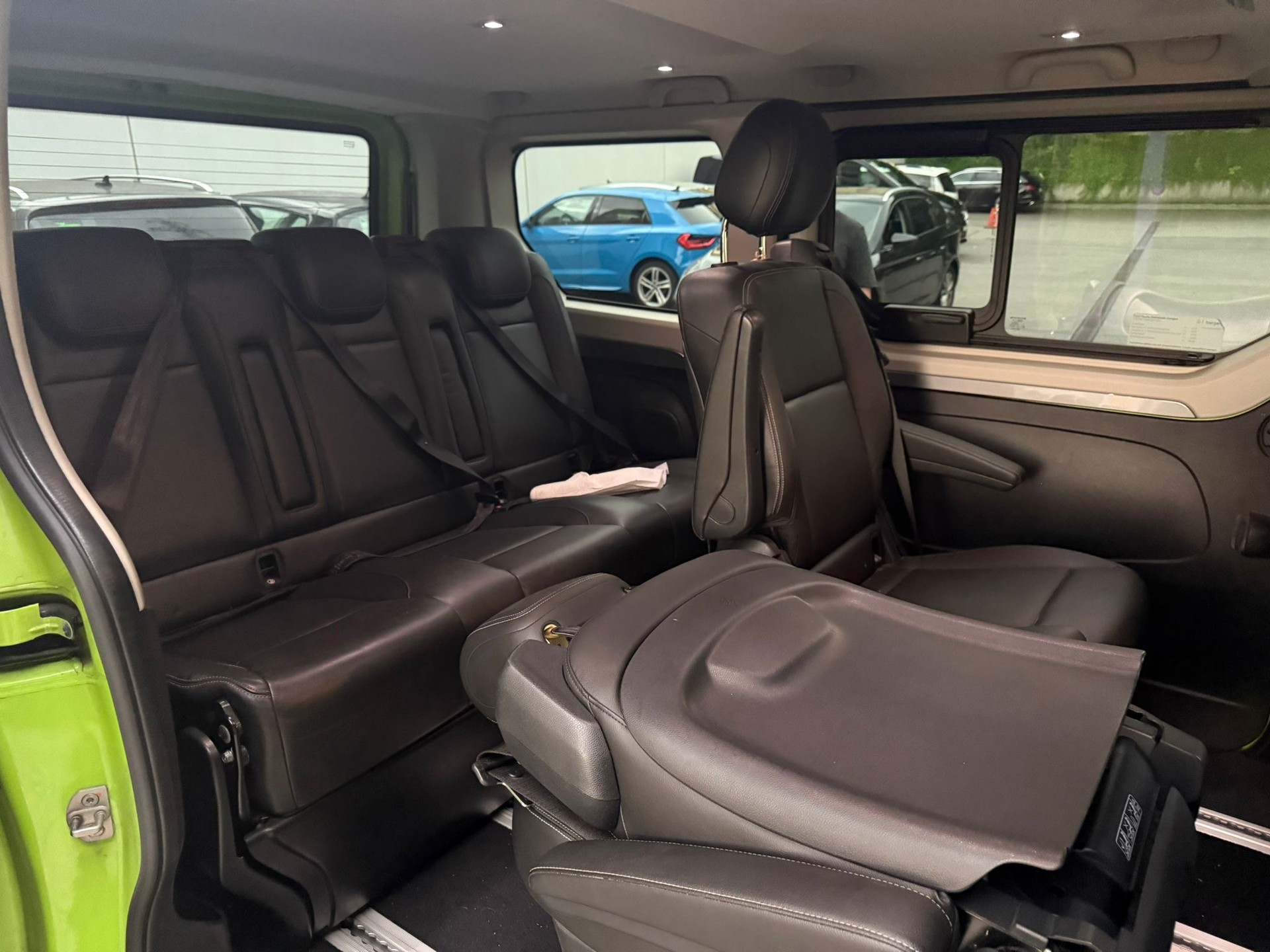 OPEL Vivaro 1.6CDTI Tourer 2.7t L2H1-image-9