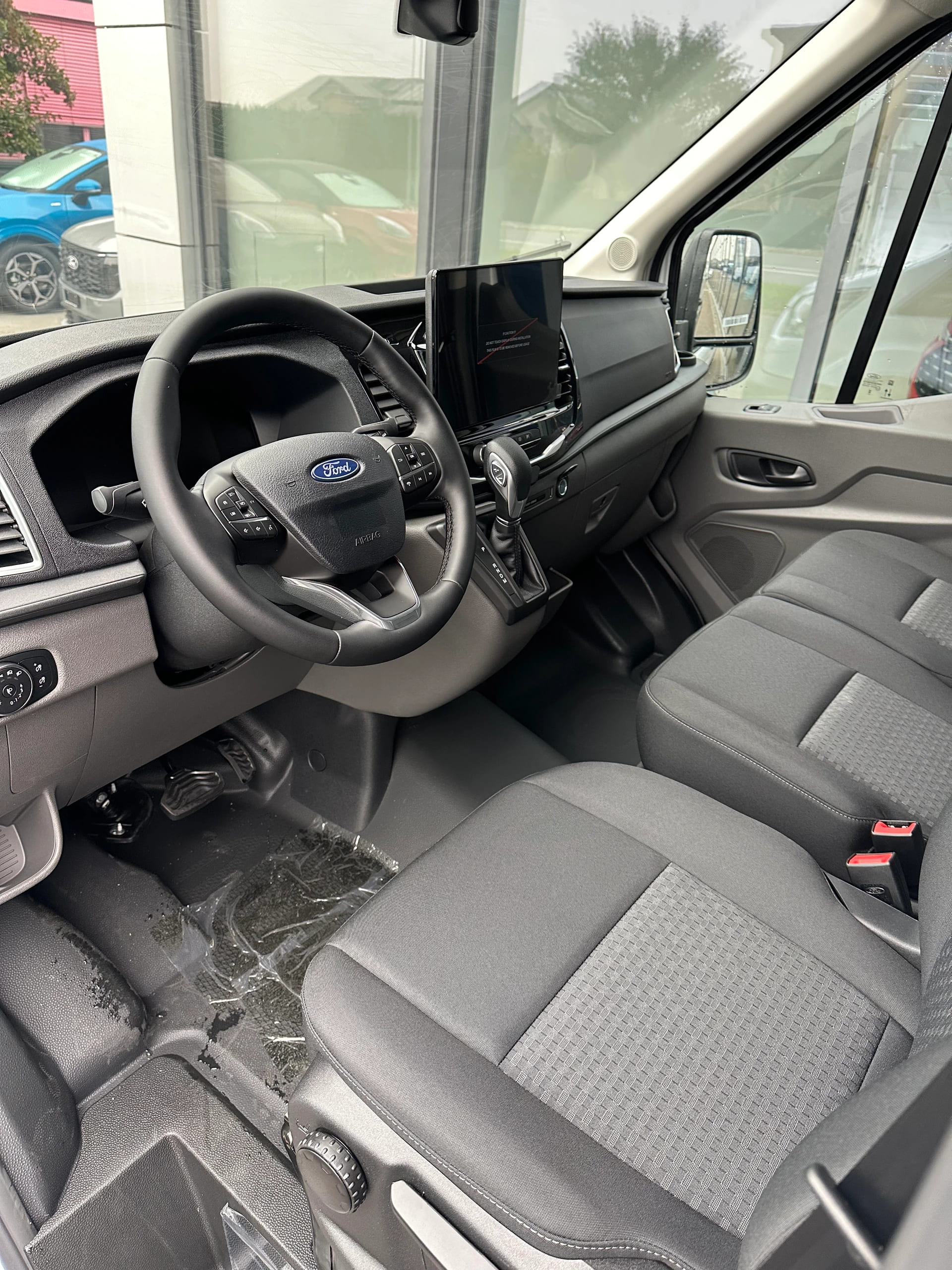 FORD Transit van 350 L3H2 2.0 EcoBl Trend/165CV/Aut.RWD-image-10