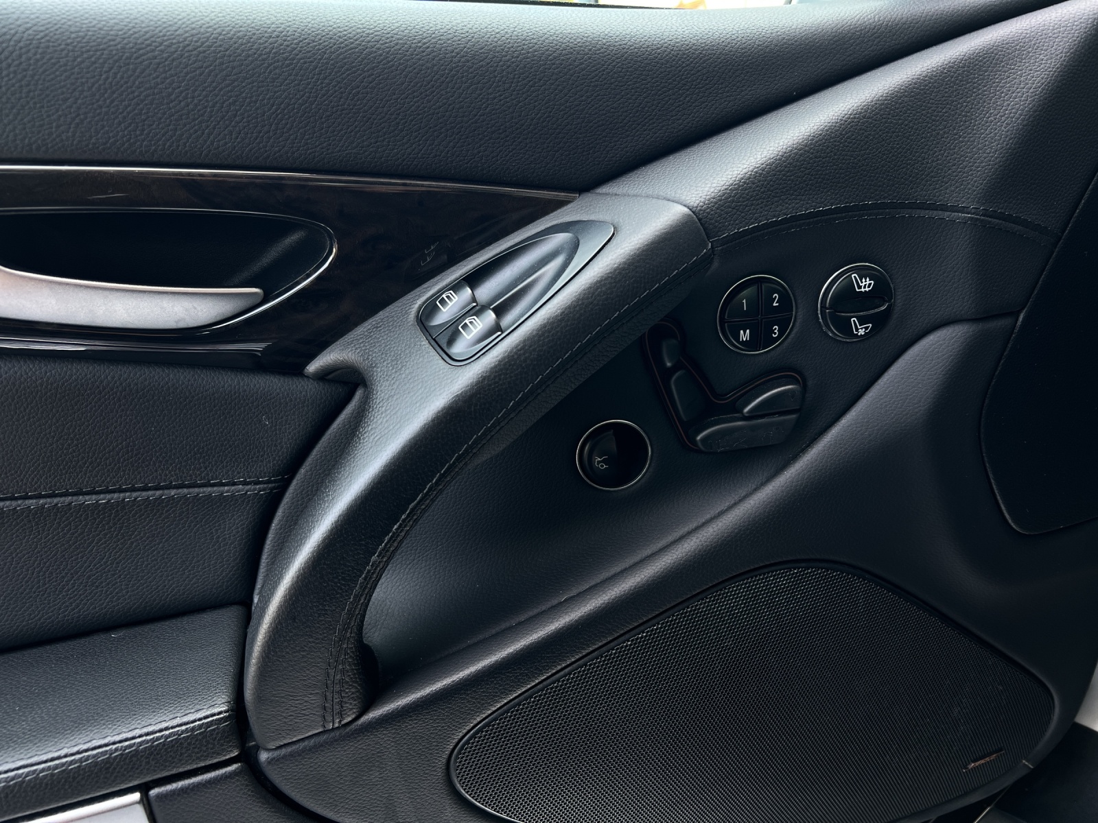 MERCEDES-BENZ SL 350-image-12