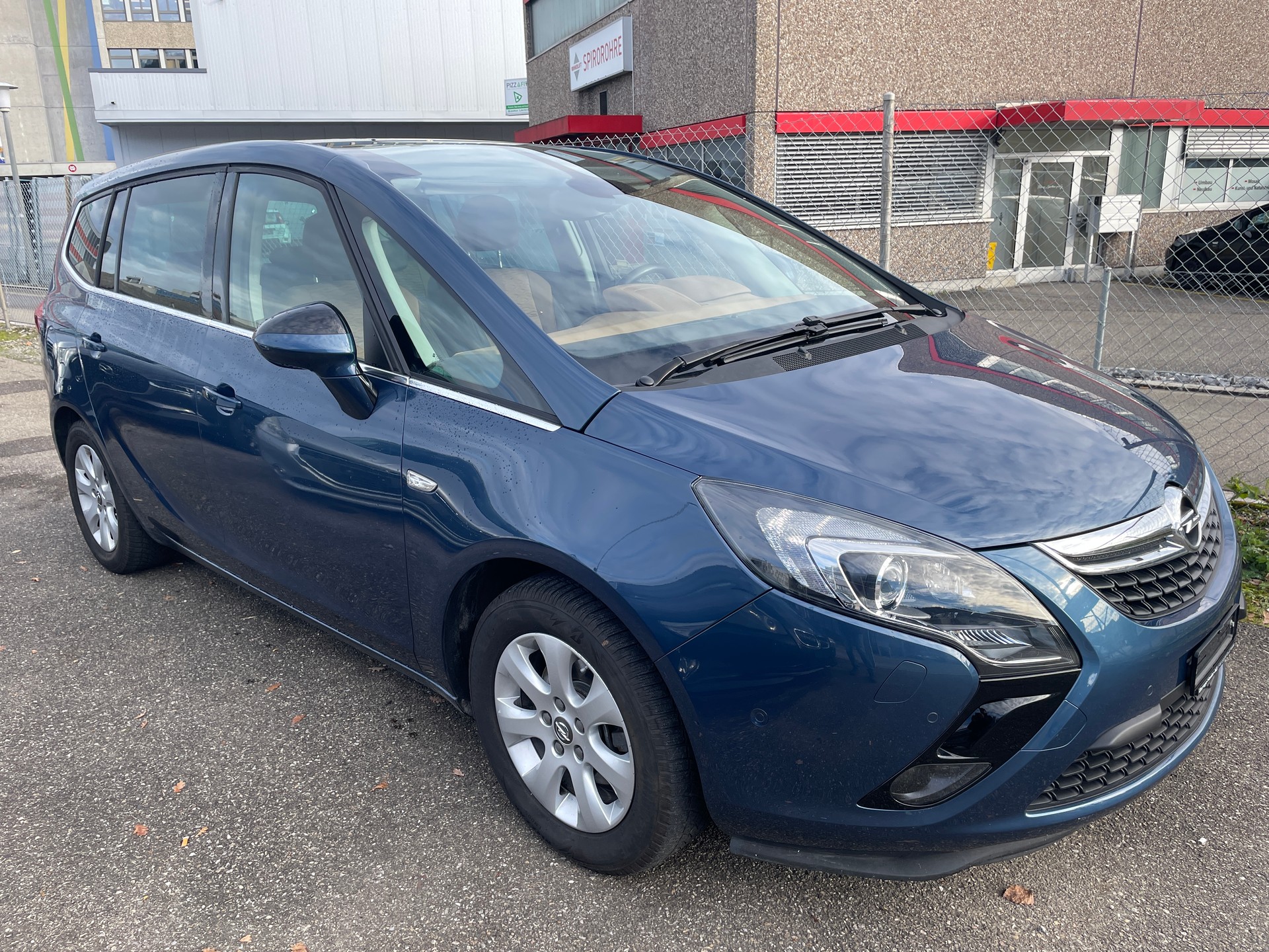 OPEL Zafira Tourer 1.6 CDTi Drive-image-1