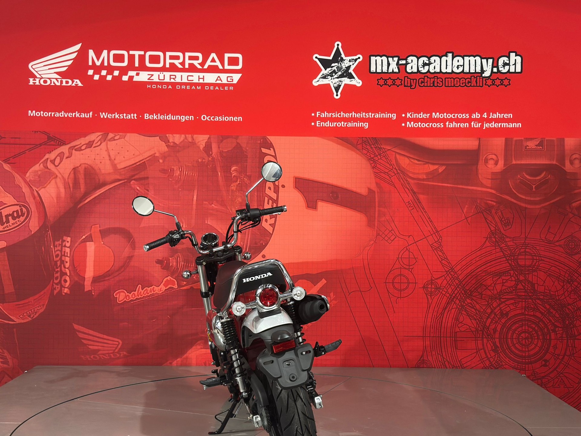 HONDA St 125 Dax*Neufahrzeug*-image-5