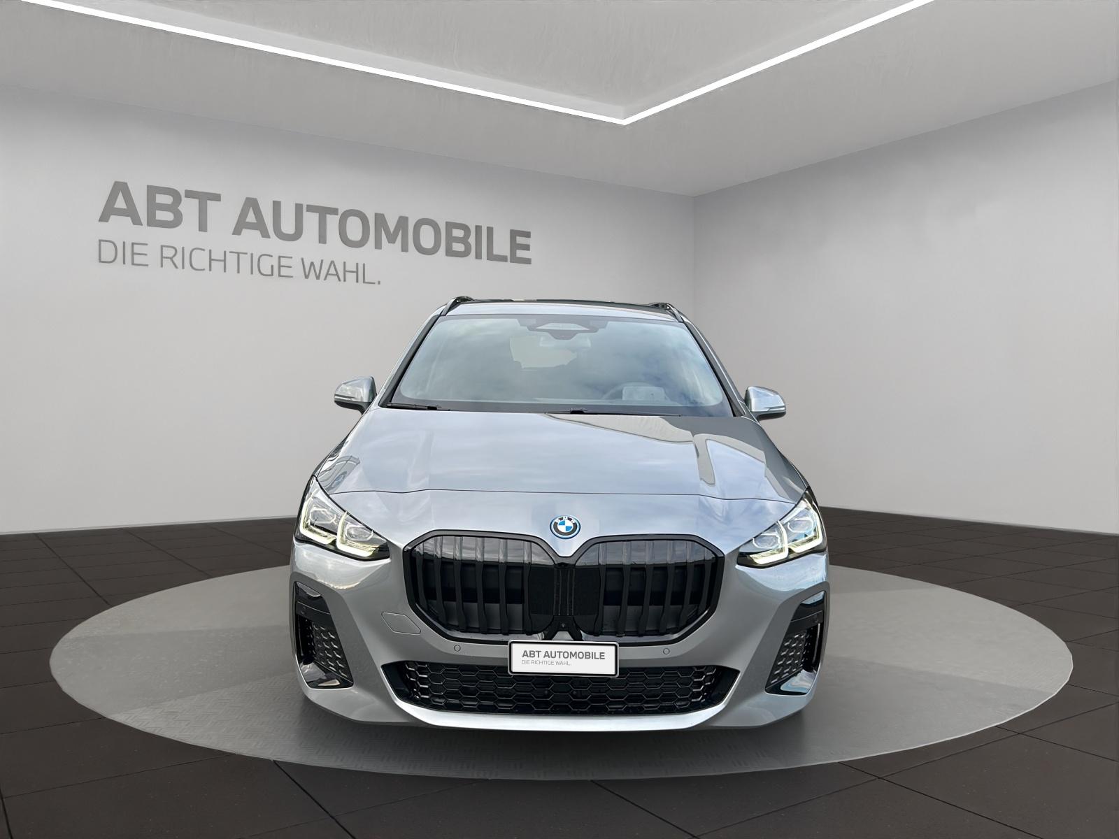 BMW 230e xDrive paddles Active Tourer-image-10